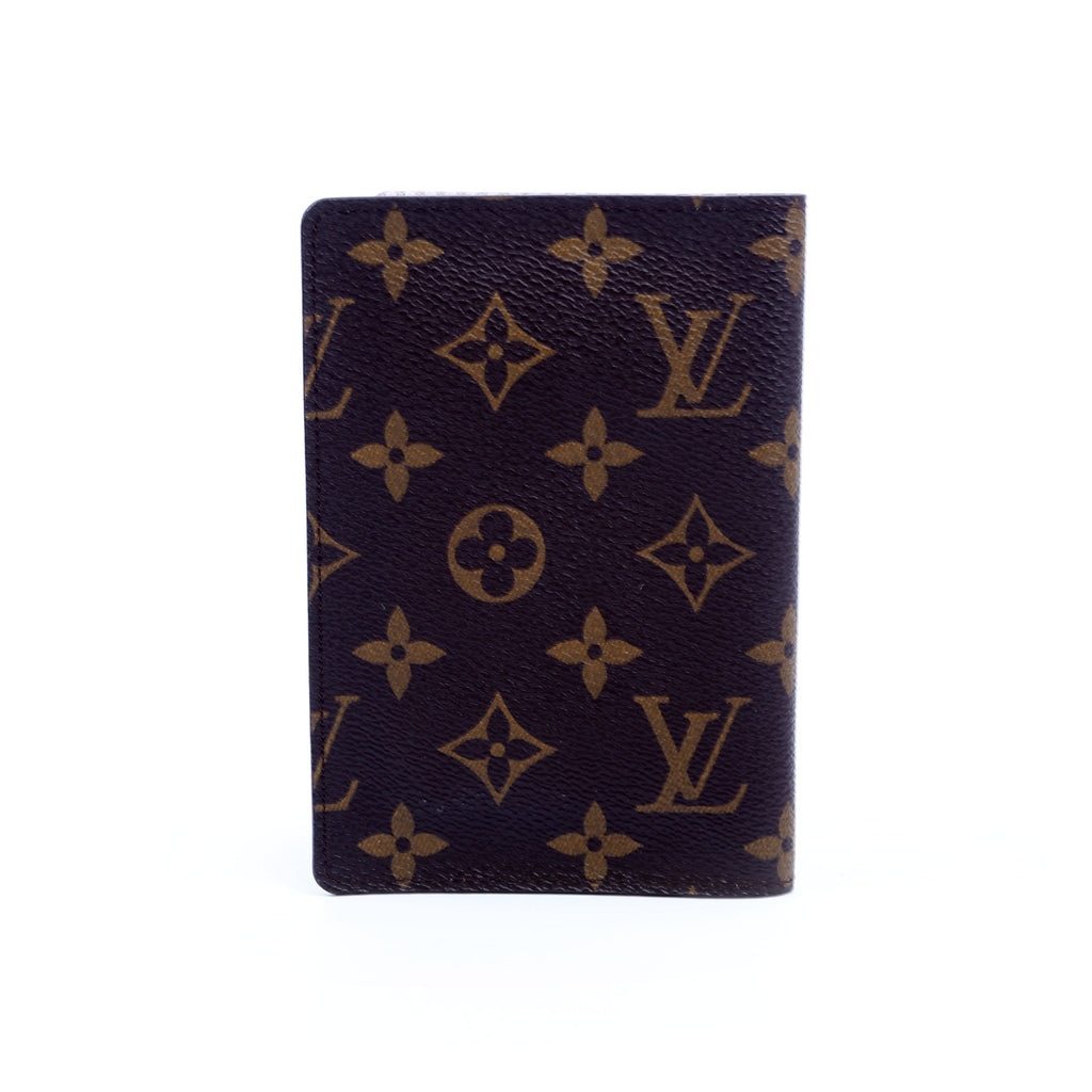 Passport Holder Trunks & Locks Monogram