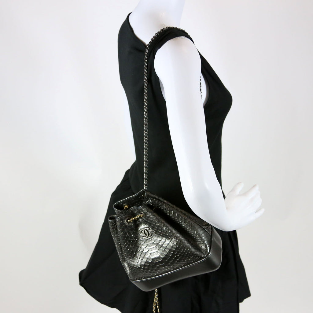 Gabrielle Backpack Small Snakeskin 26M Grey