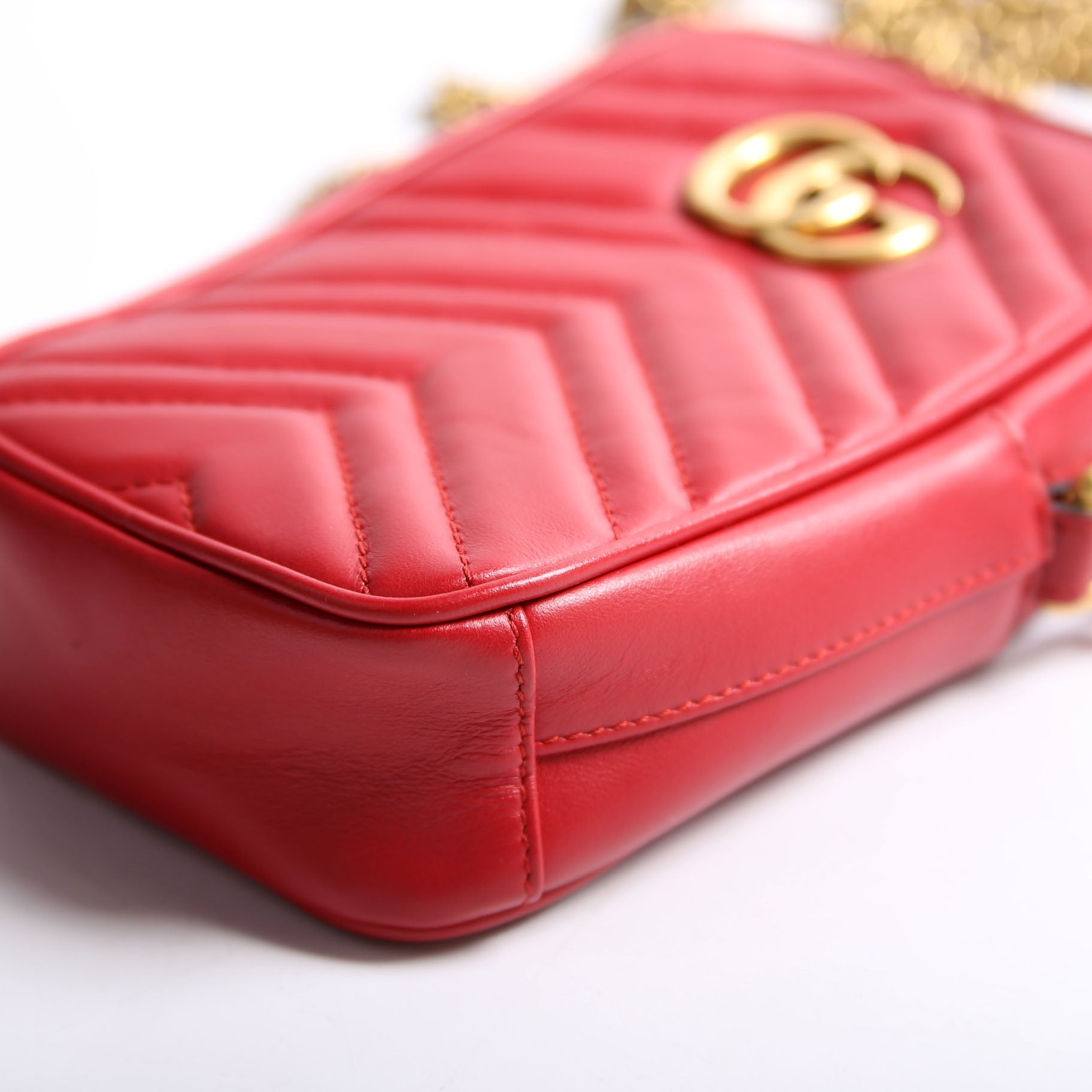 598597 GG Marmont Mini Bag Red