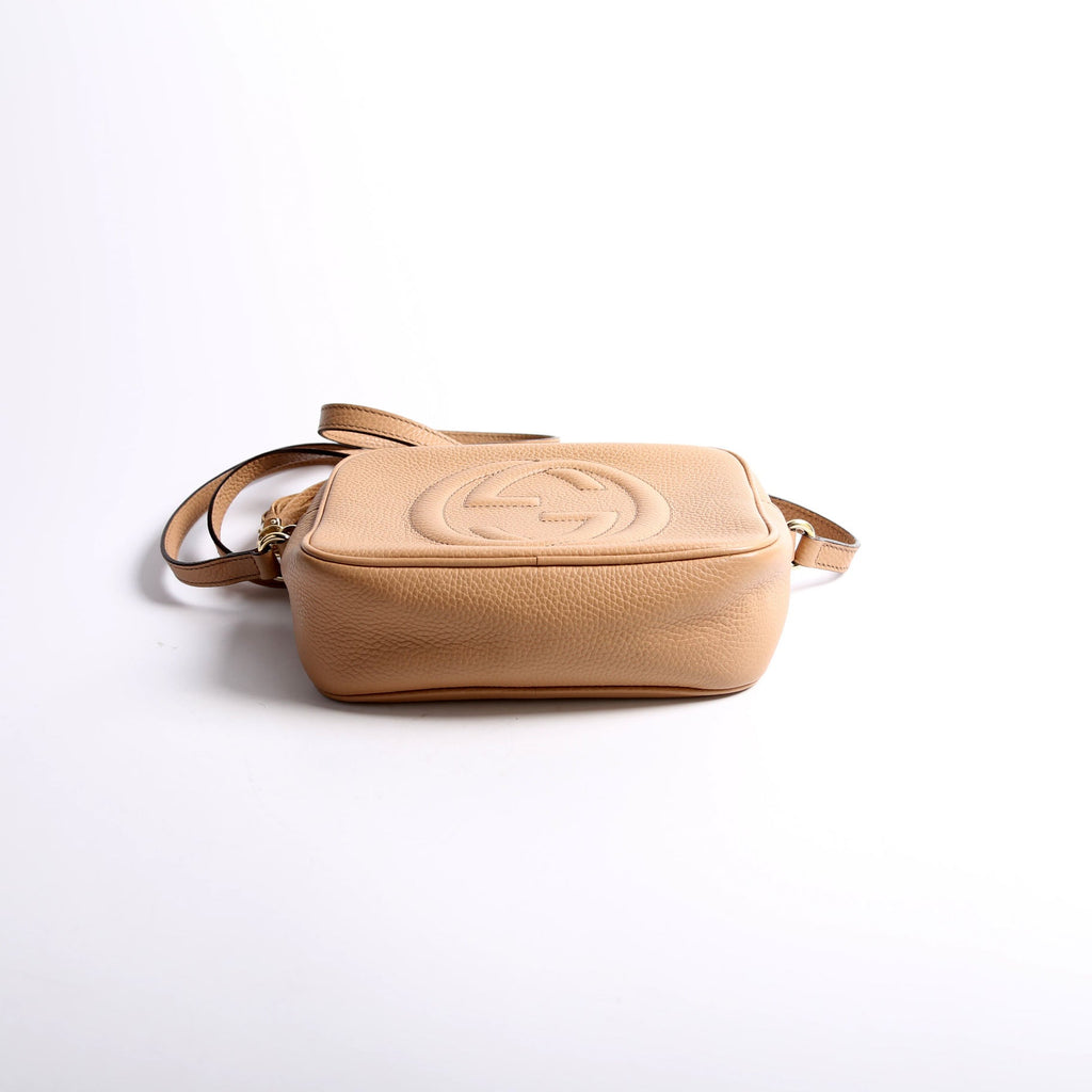 308364 Soho Disco Crossbody Tan