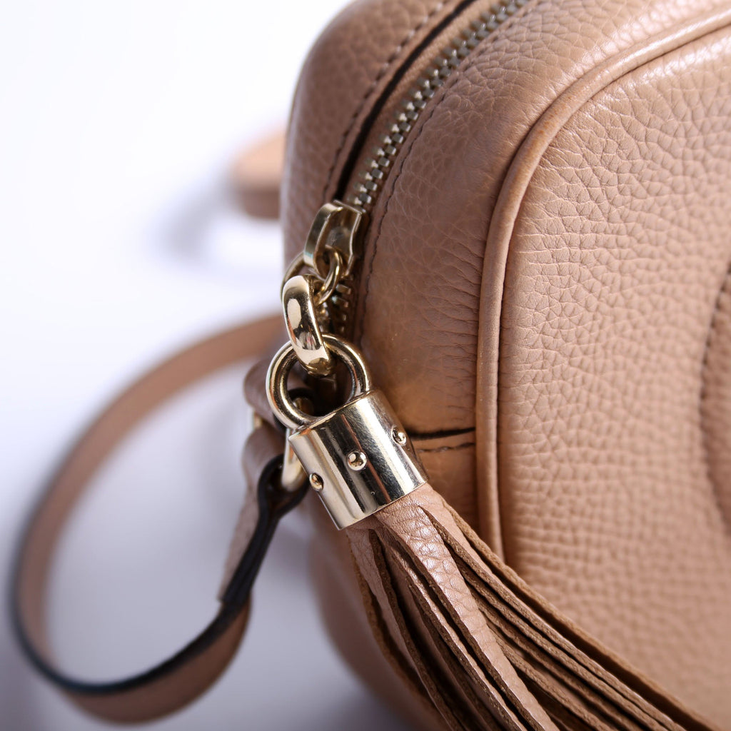 308364 Soho Disco Crossbody Tan