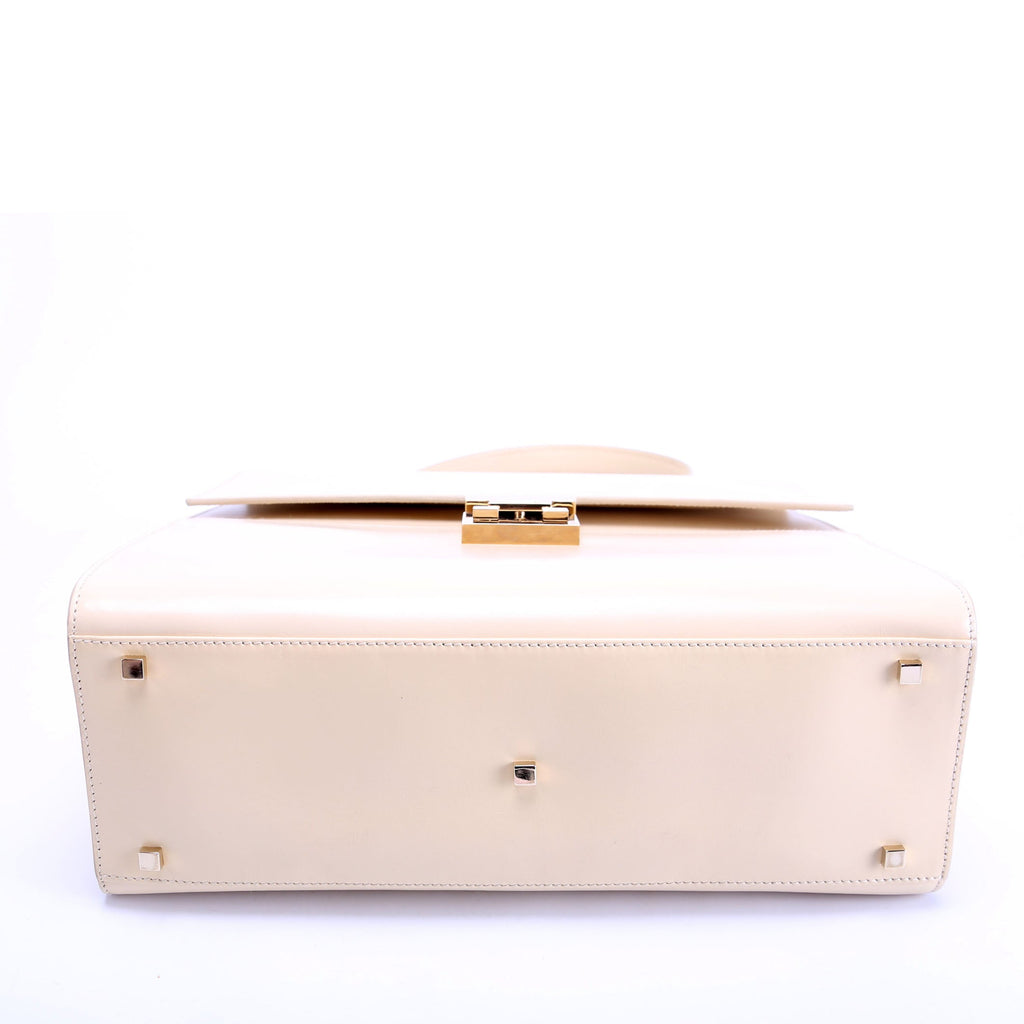 001-0857 Leather Lady Lock Top Handle Bag Vintage Beige