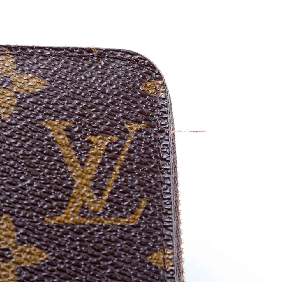 Zippy Wallet Monogram