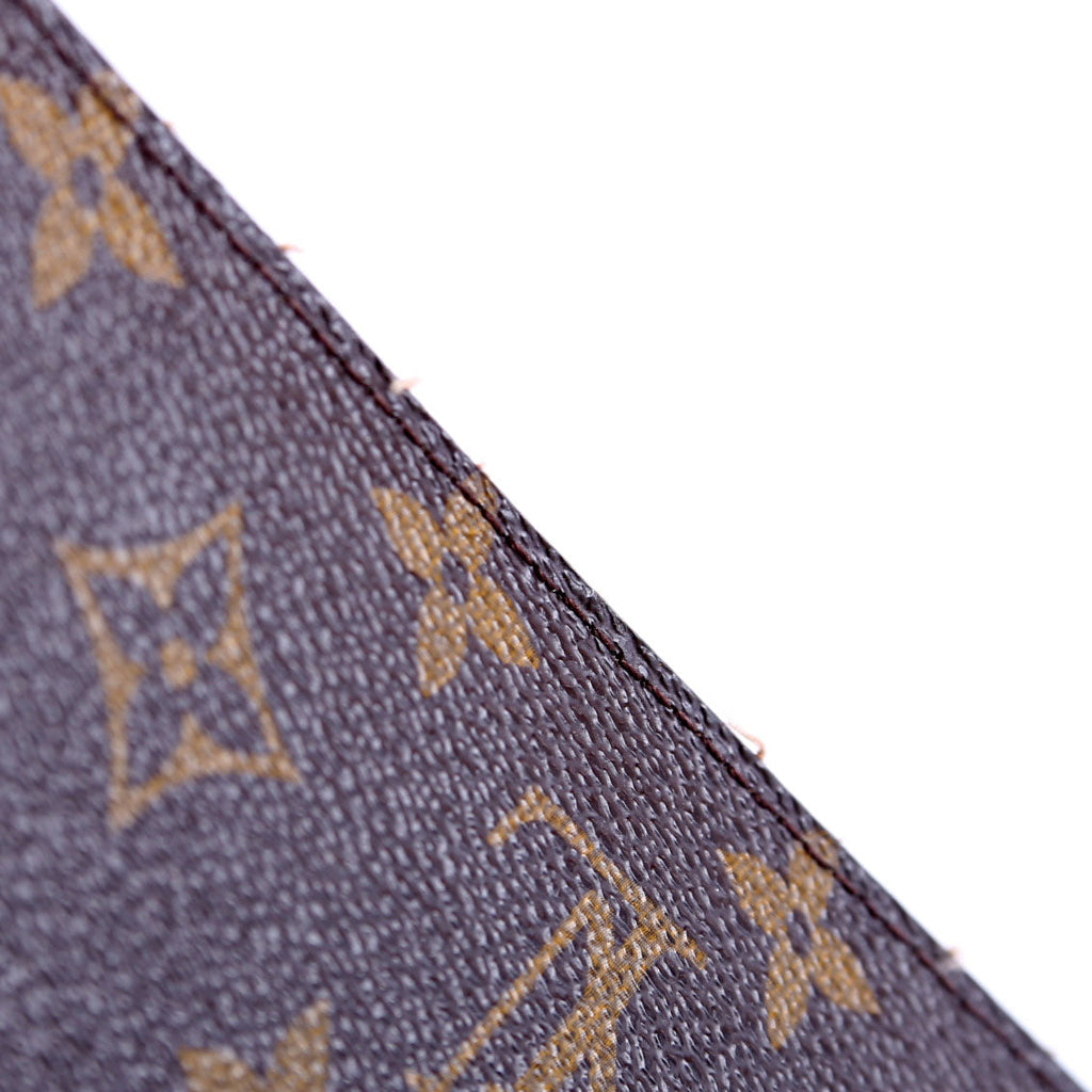 Zippy Wallet Monogram