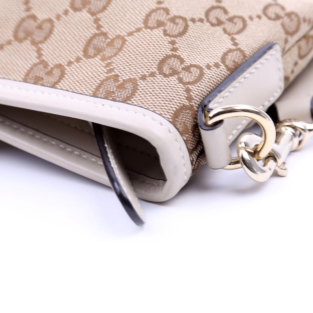 388924 GG Canvas Crossbody White