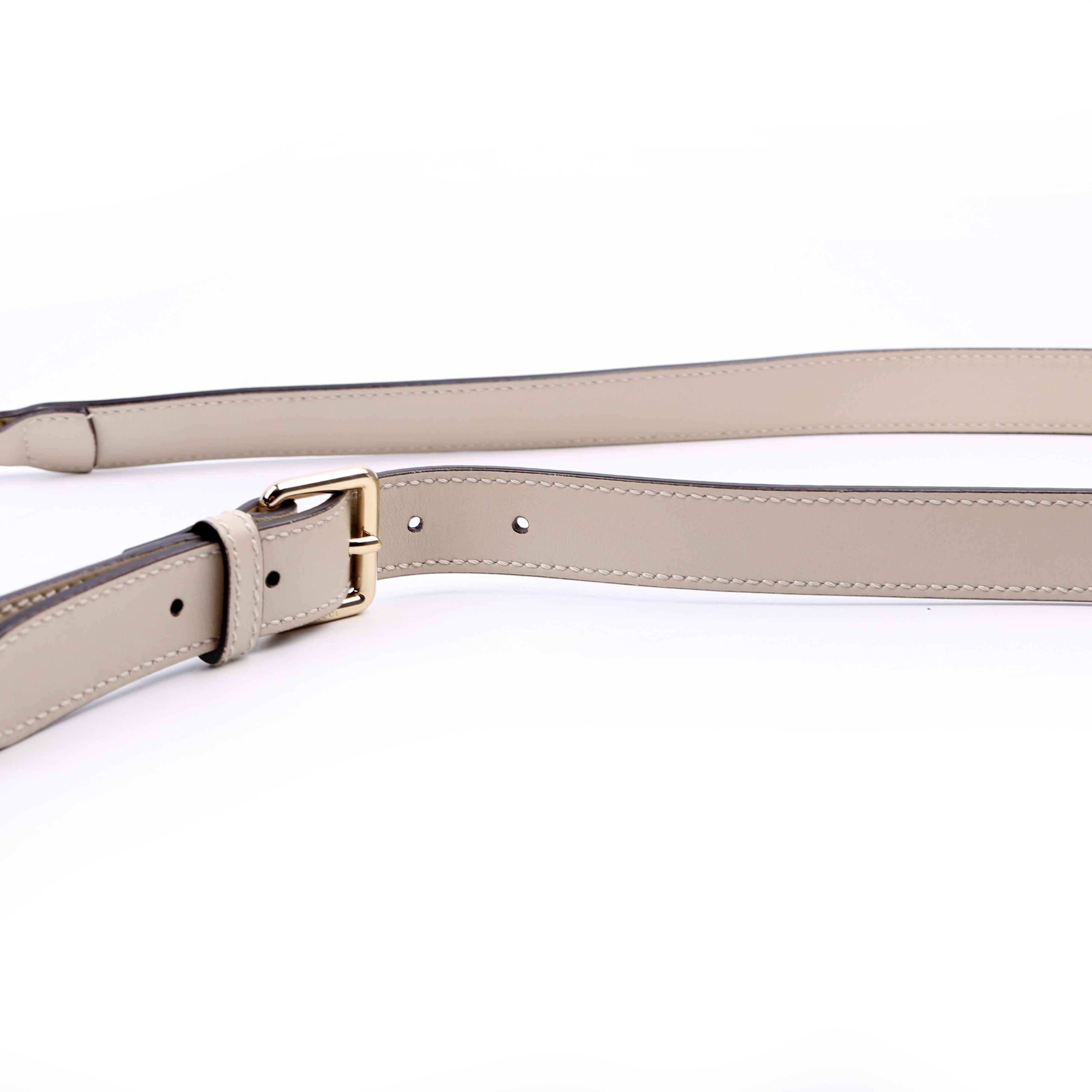 388924 GG Canvas Crossbody White