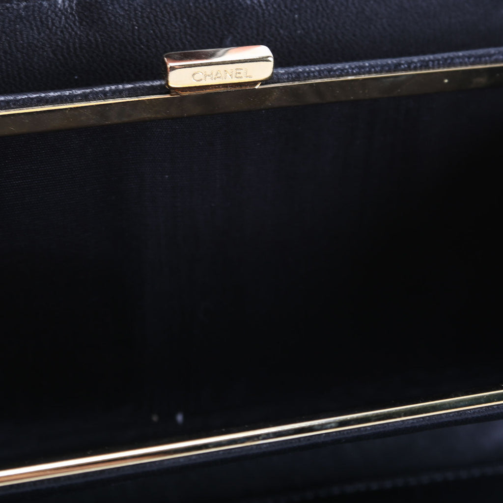 Timeless CC French Wallet Caviar 10M Black