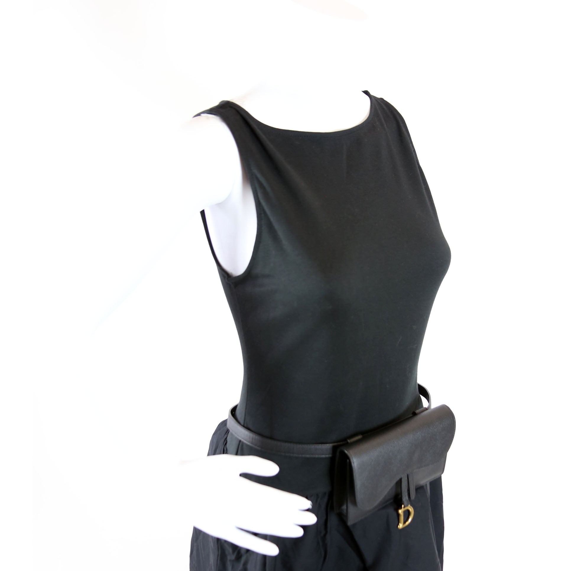 Slim Saddle Belt Bag Grain Leather Black