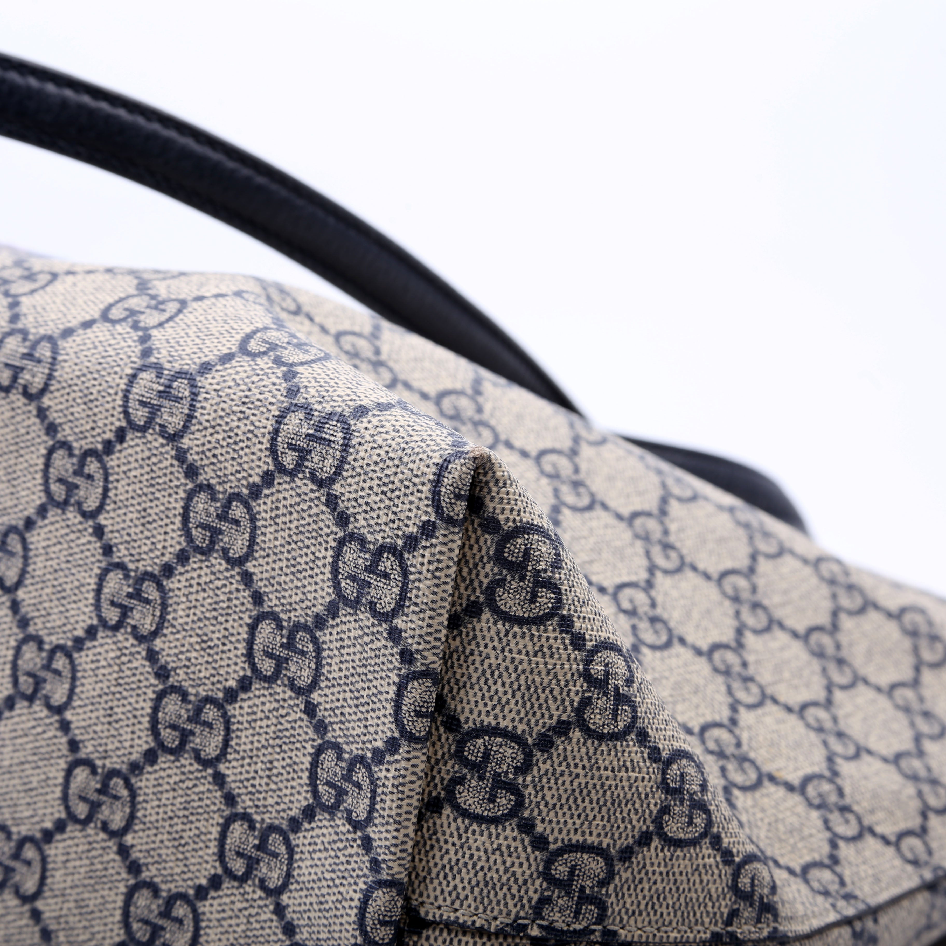 631685 Ophidia Tote