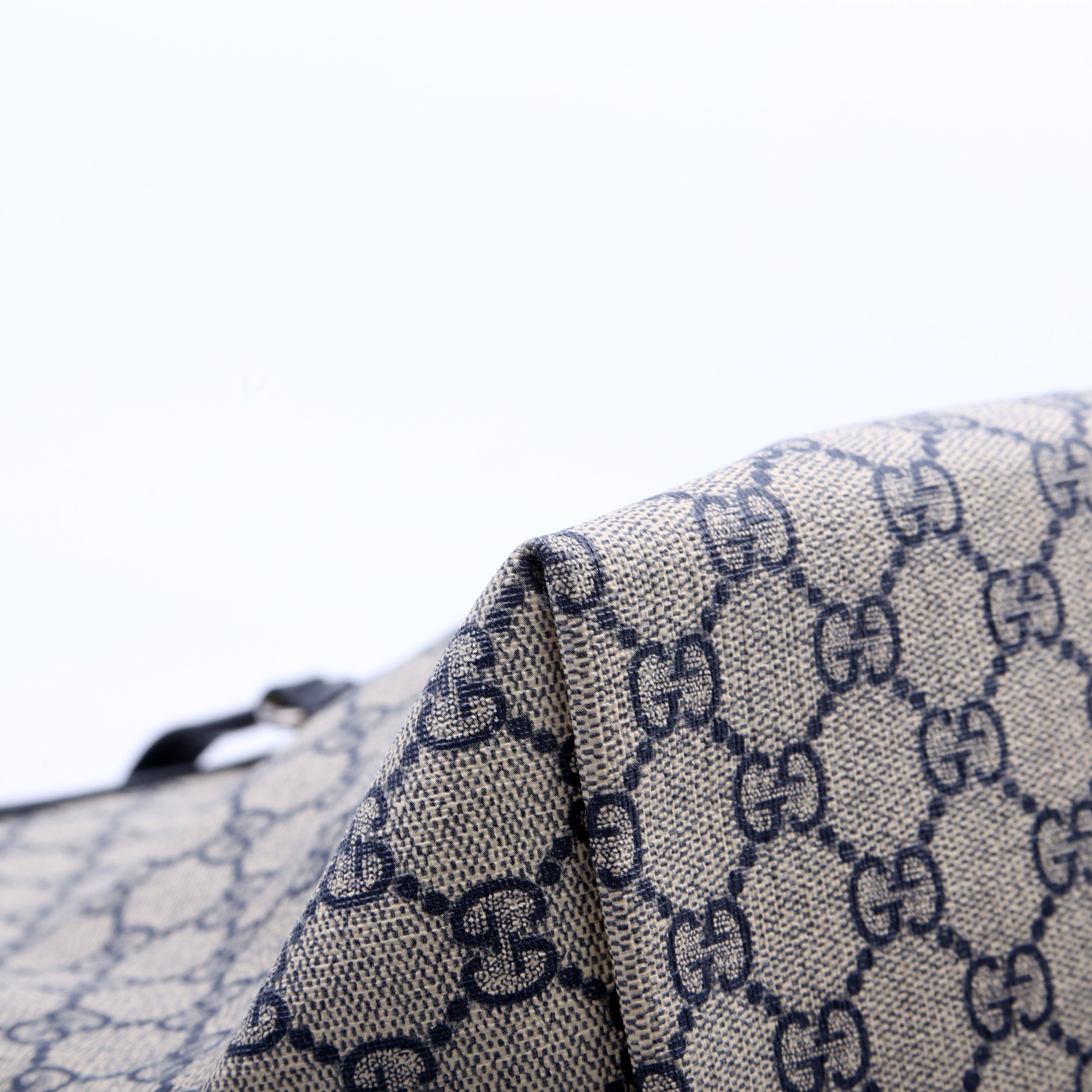 631685 Ophidia Tote