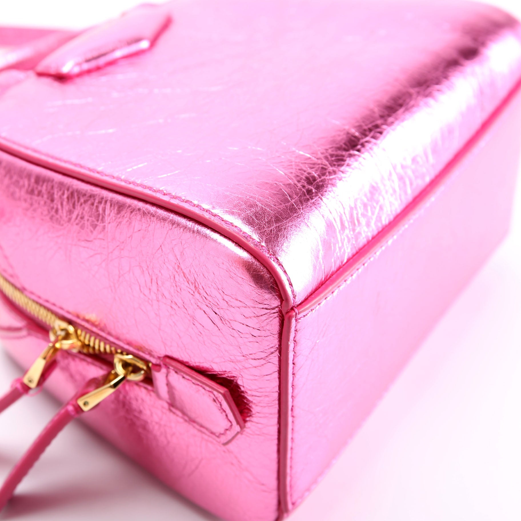 Antigona Micro Cup Top Handle Bag Pink