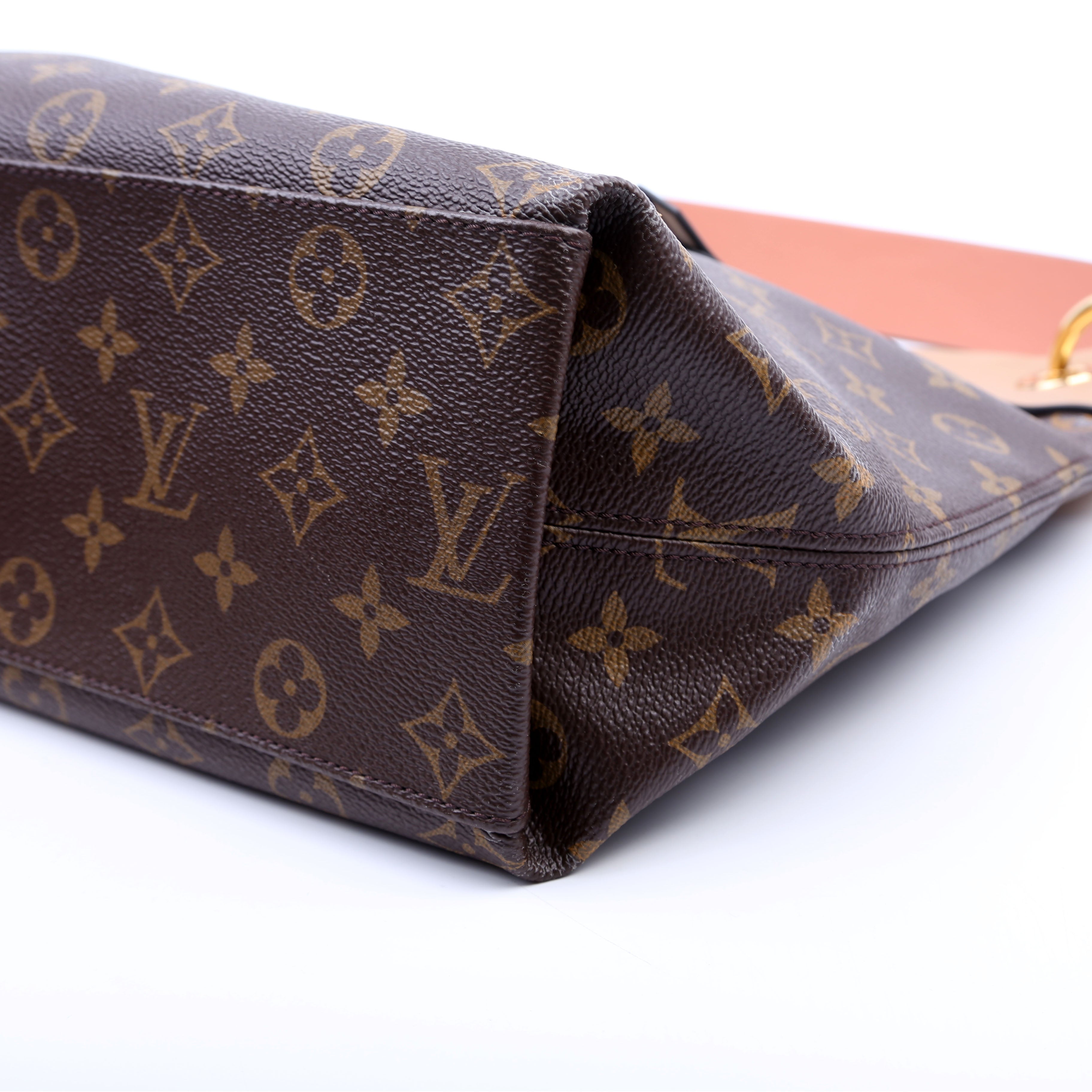 Tuileries Hobo Monogram Tan