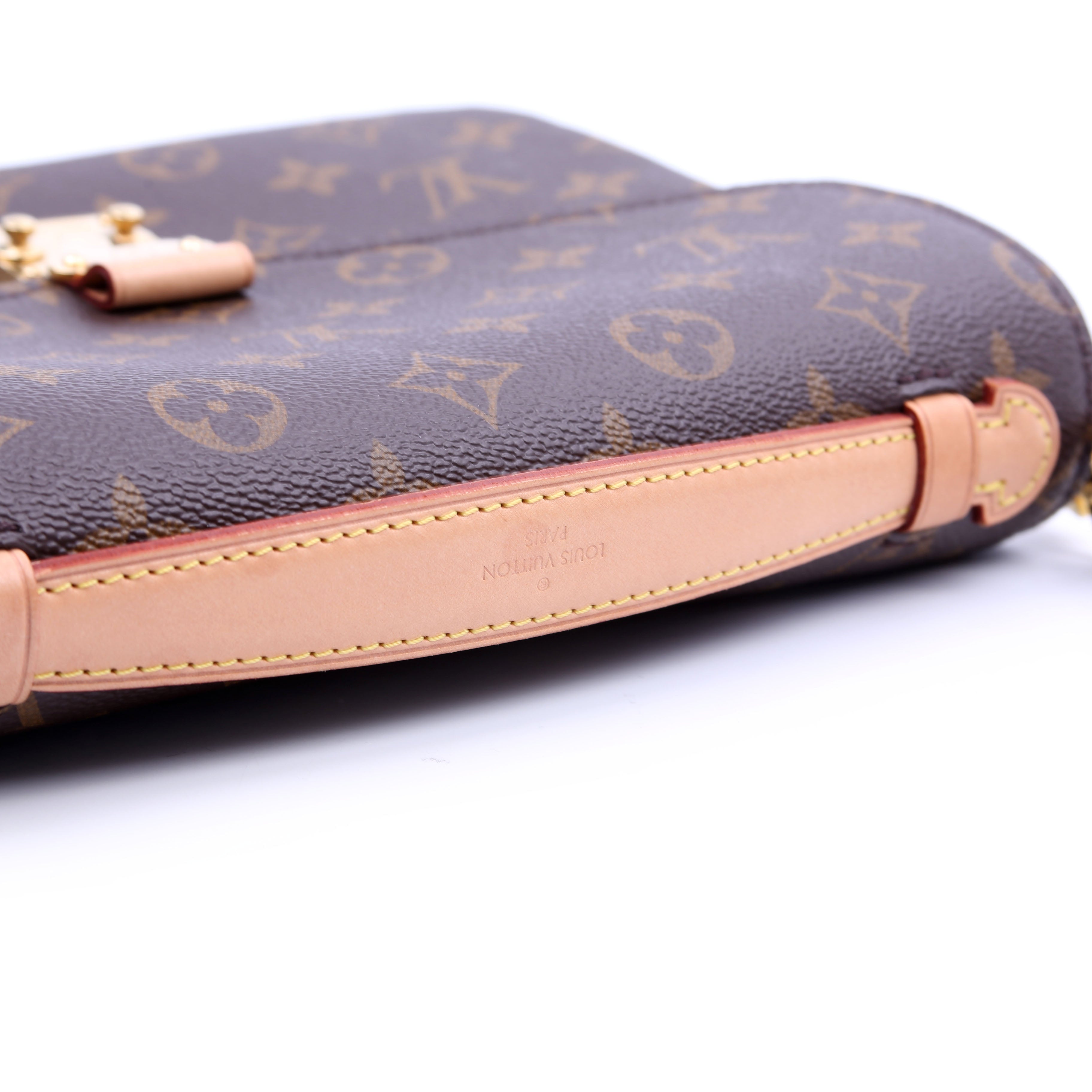 Pochette Metis Monogram