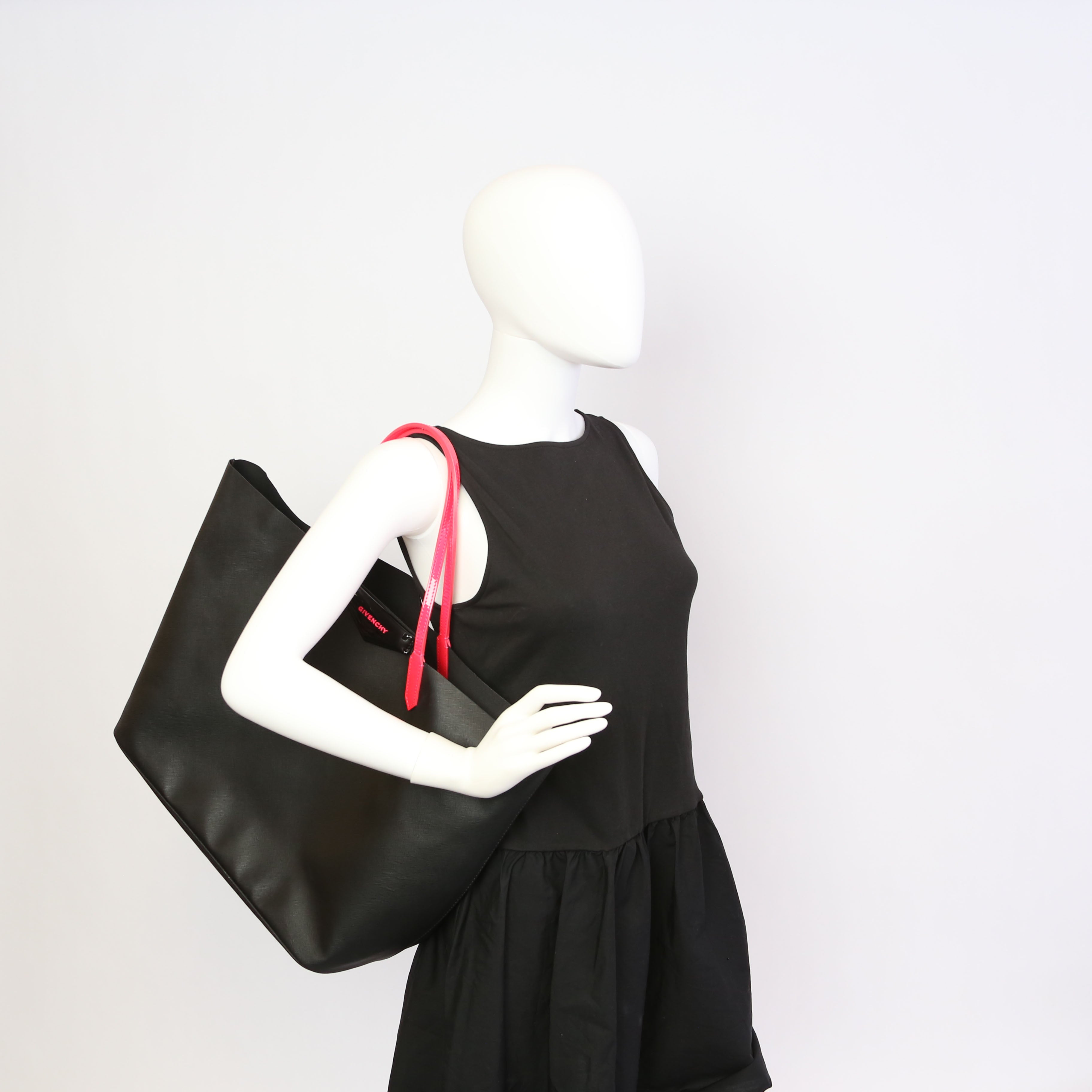 Antigona Shopping Tote Large Black/Pink