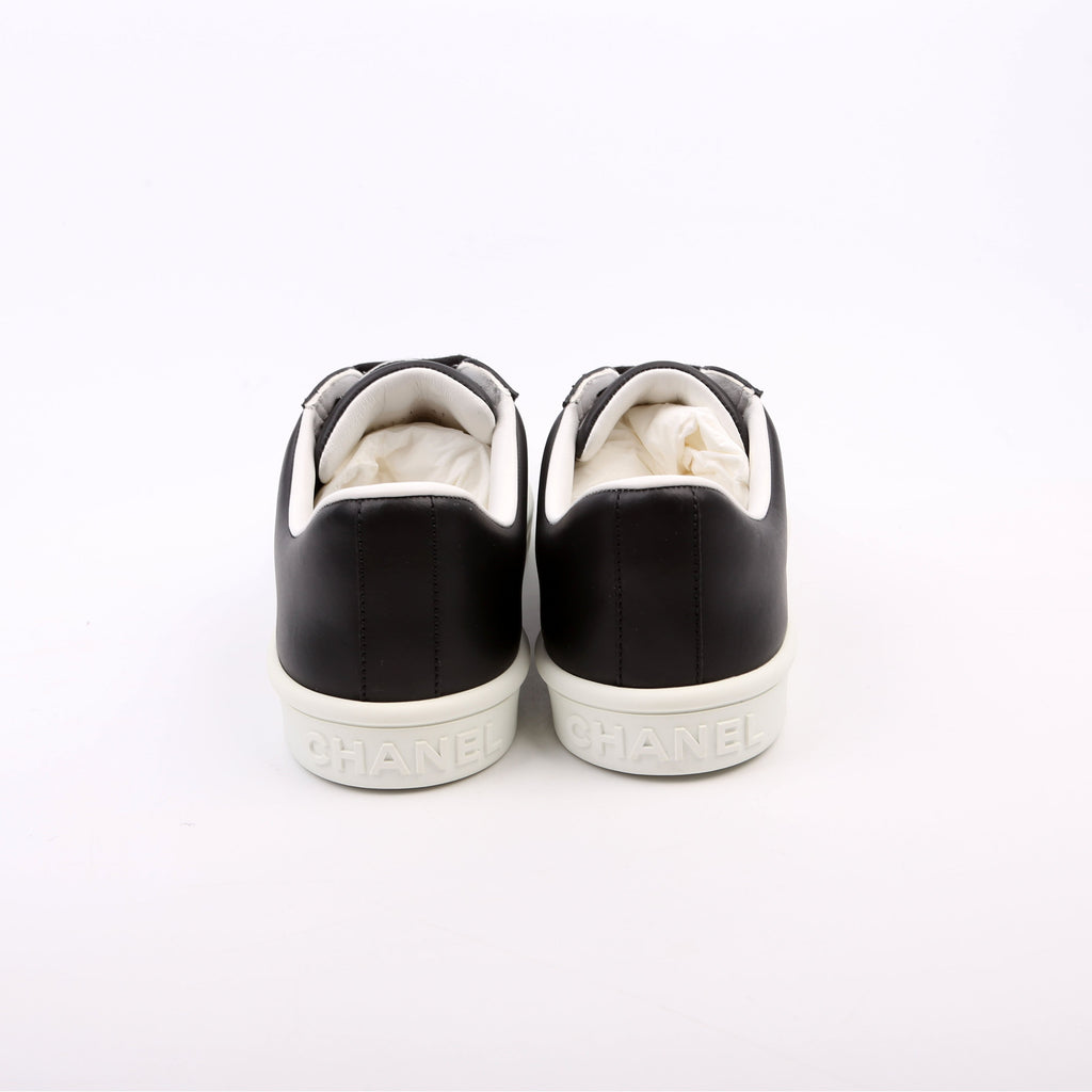 Uniform Sneakers Size 41 Black/White