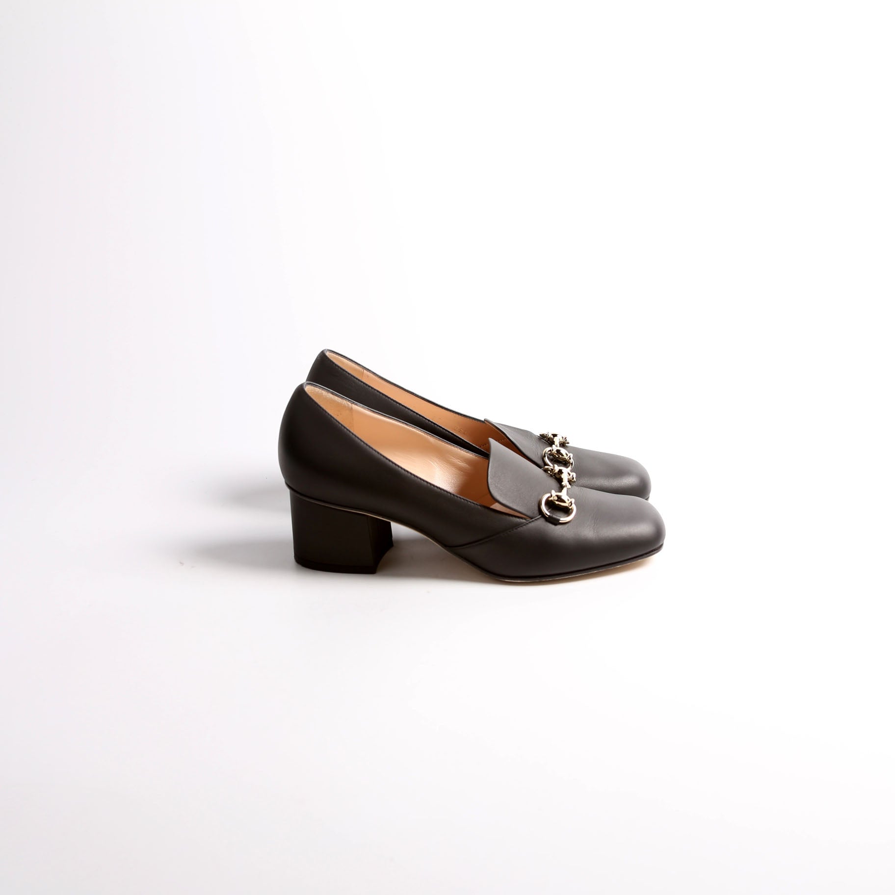 Horsebit Soft Calfskin Loafer Pumps Size 37 Black