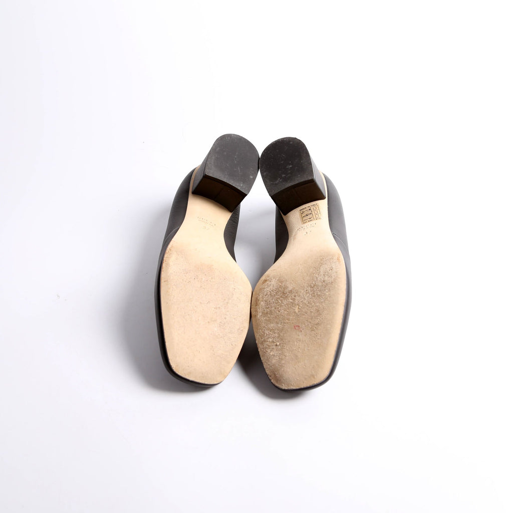 Horsebit Soft Calfskin Loafer Pumps Size 37 Black