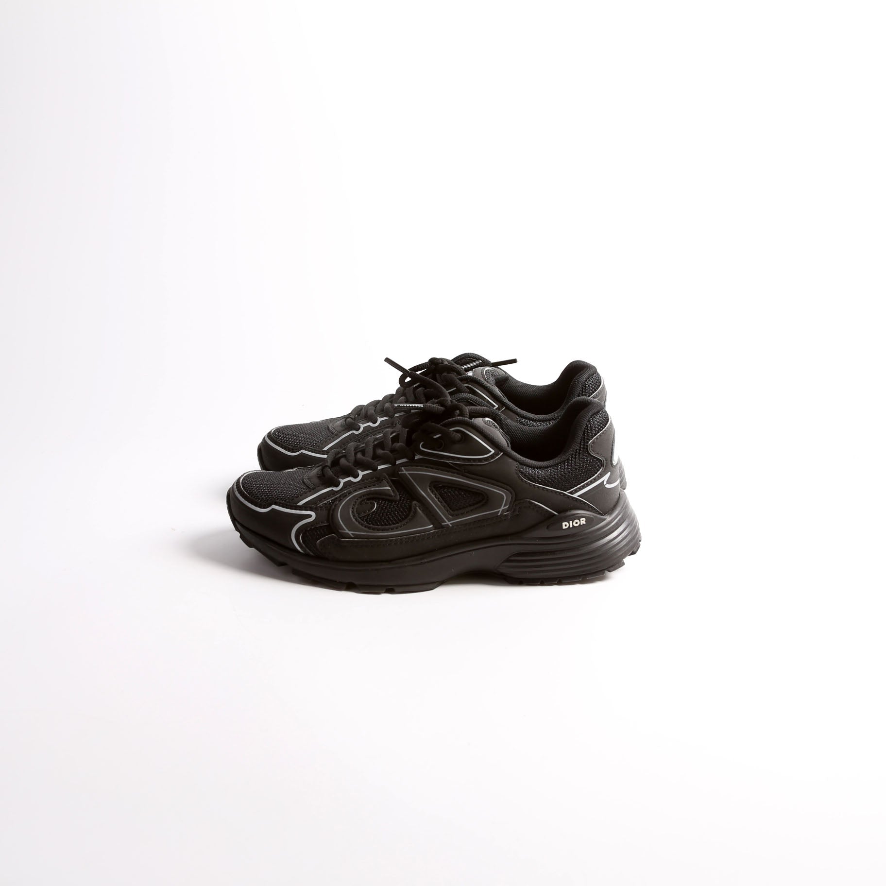 B30 Countdown Sneakers Size 39 Black