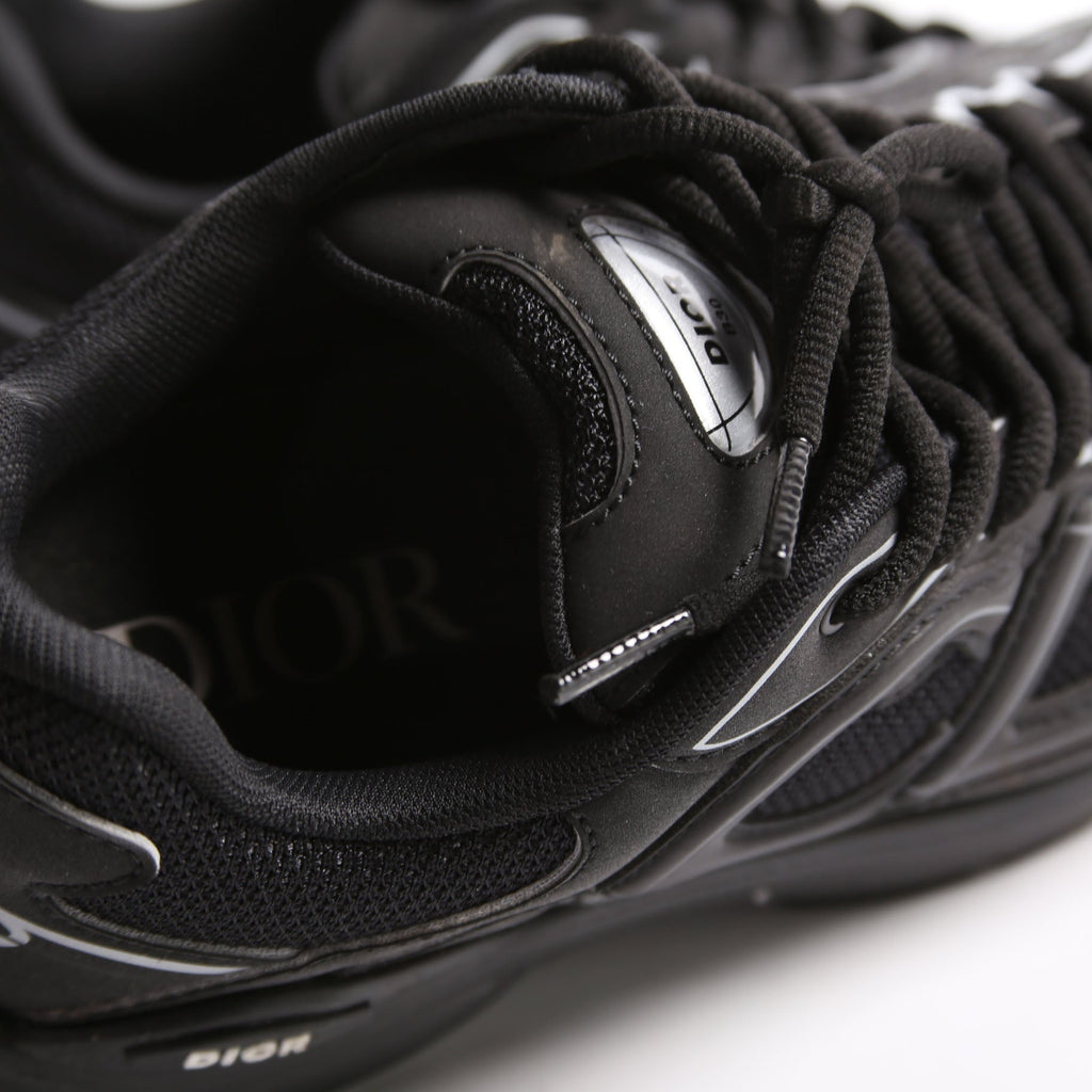 B30 Countdown Sneakers Size 39 Black