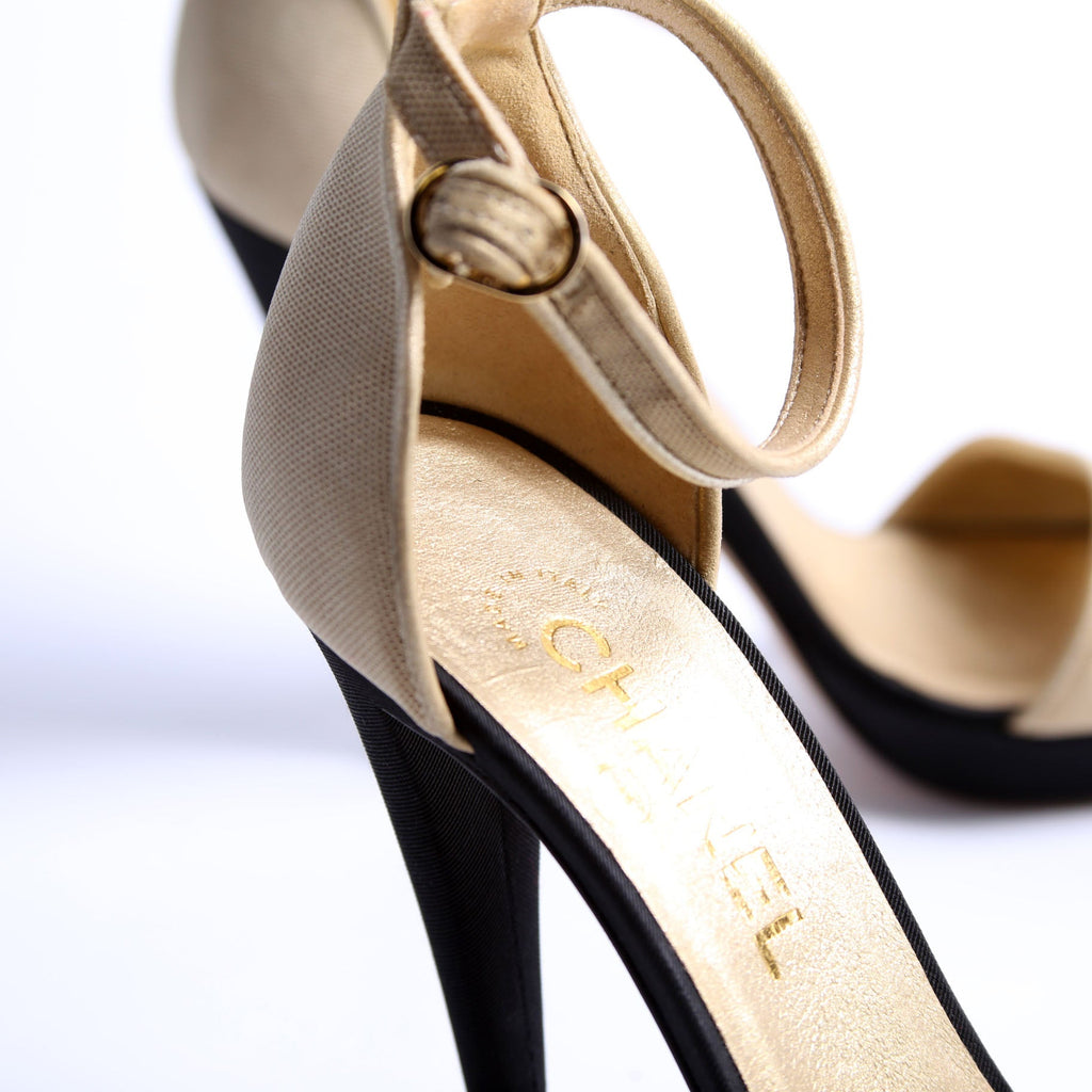 Fabric Ankle Strap Pumps Size 38 Gold/Black