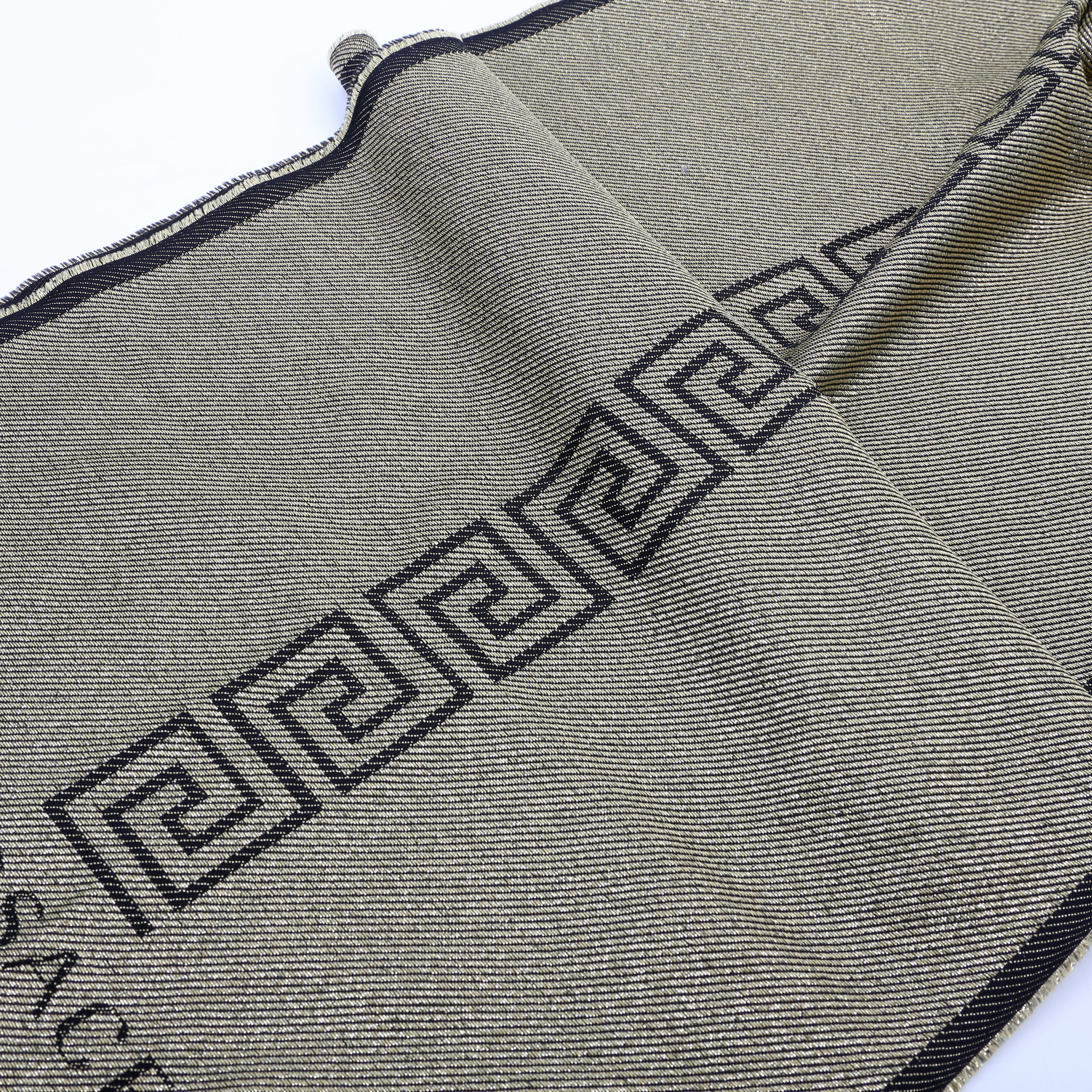 Greca Medusa Scarf Black/Gold
