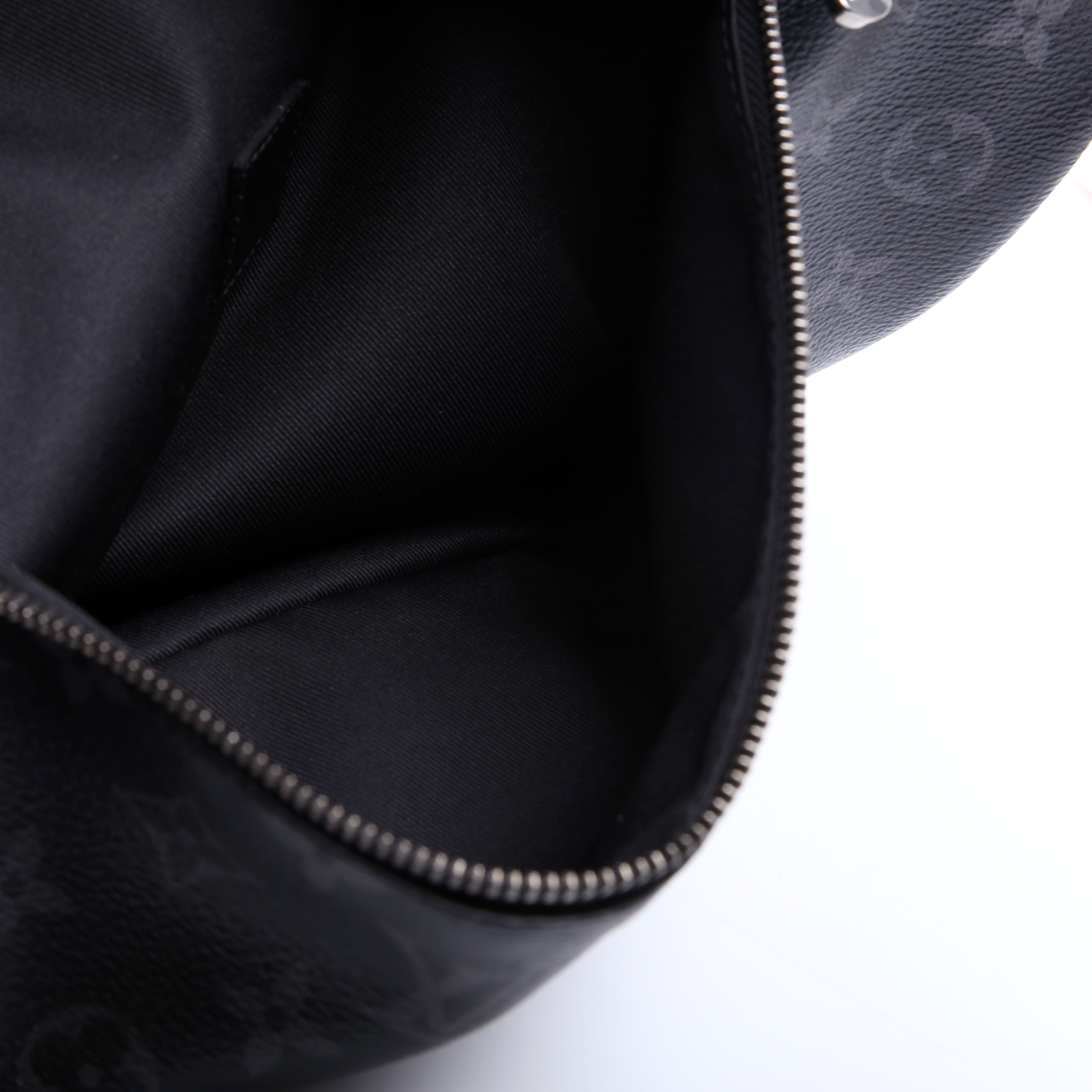 Discovery Bumbag Monogram Eclipse