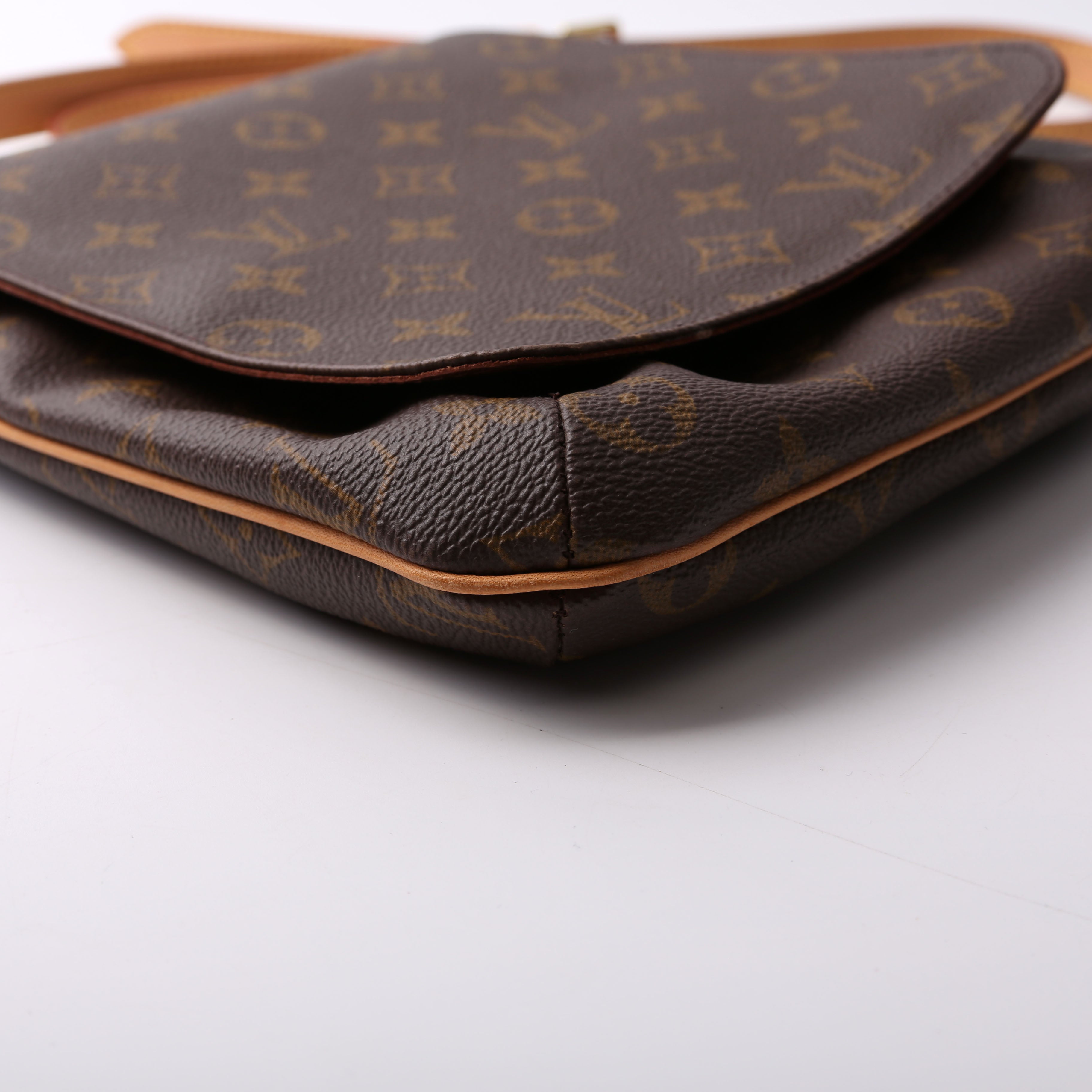 Musette Salsa Long Monogram