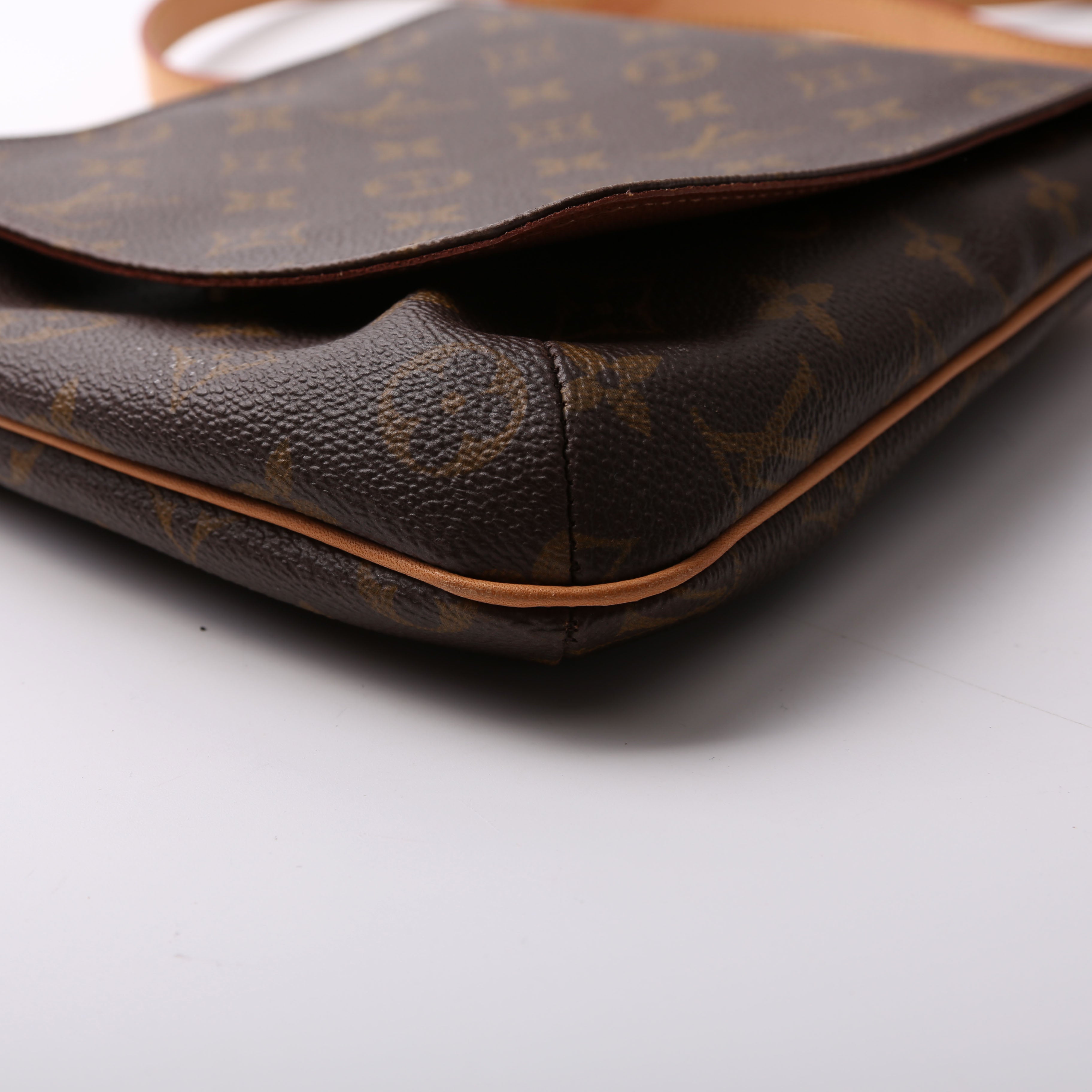 Musette Salsa Long Monogram