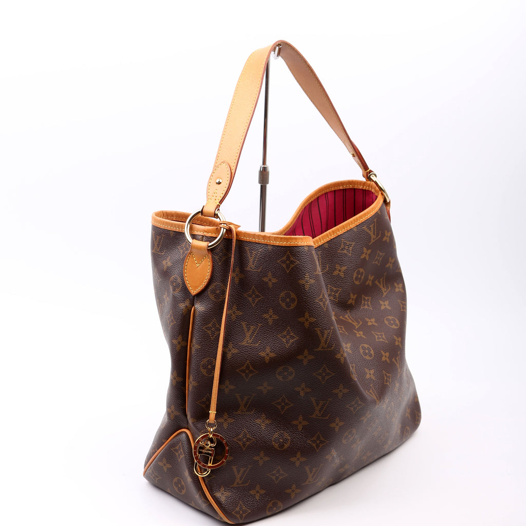 Delightful MM Monogram