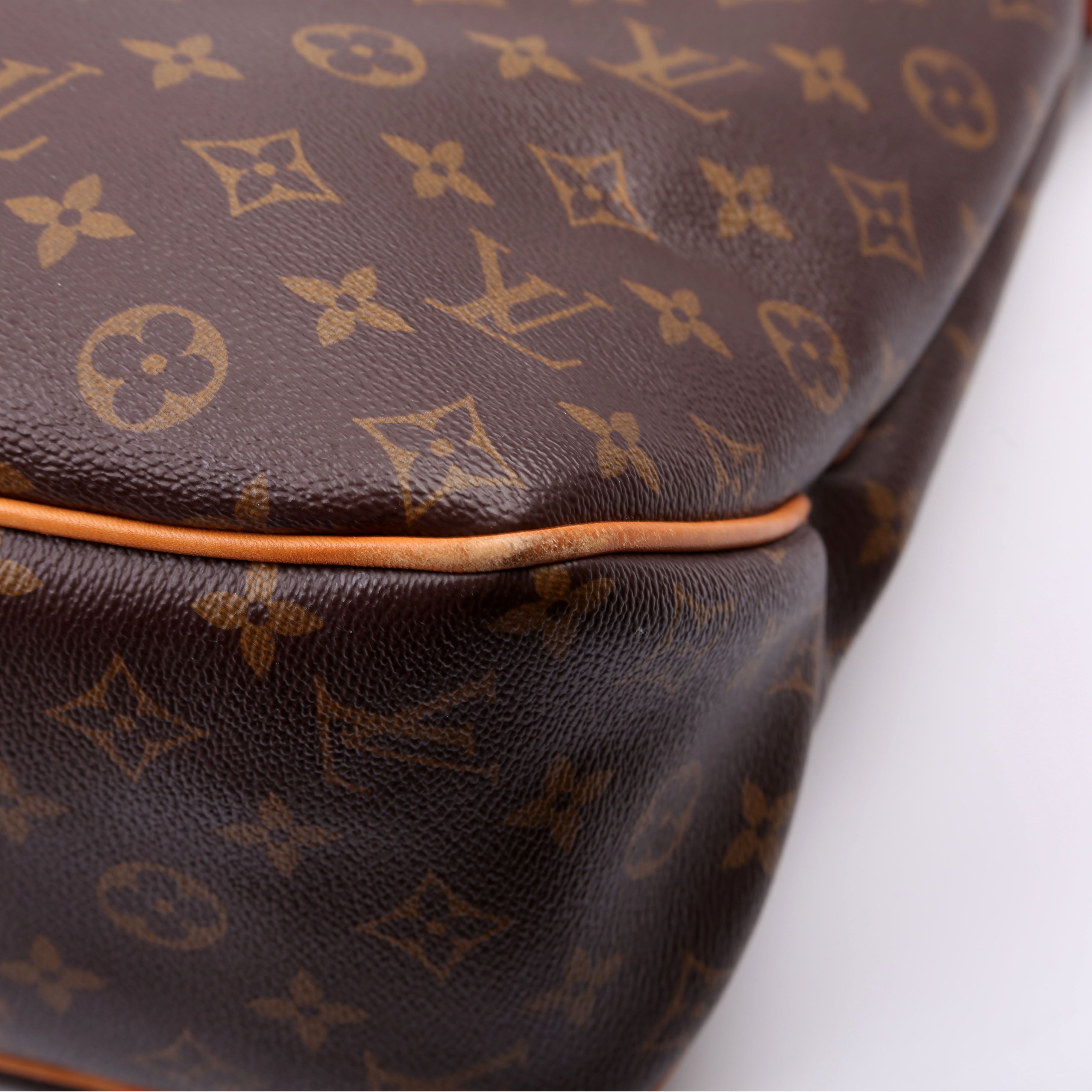 Delightful MM Monogram