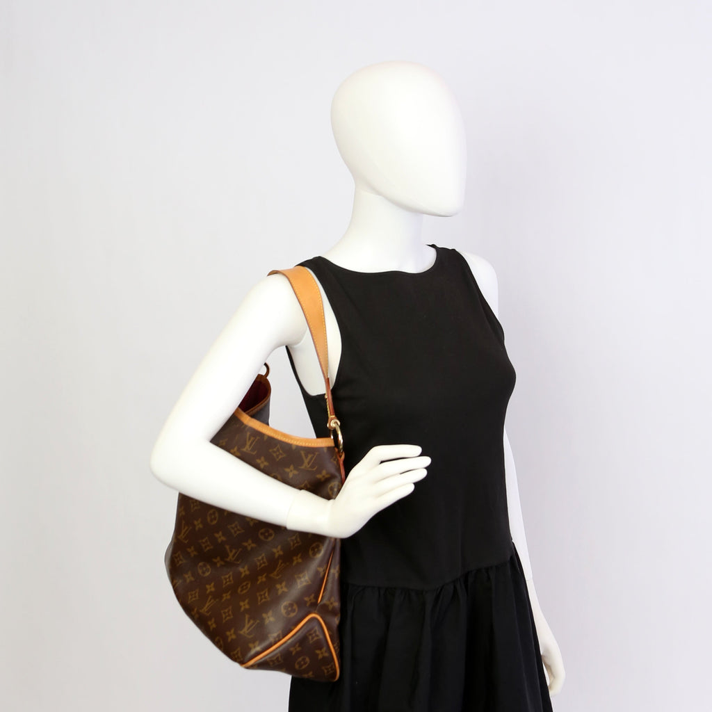 Delightful MM Monogram