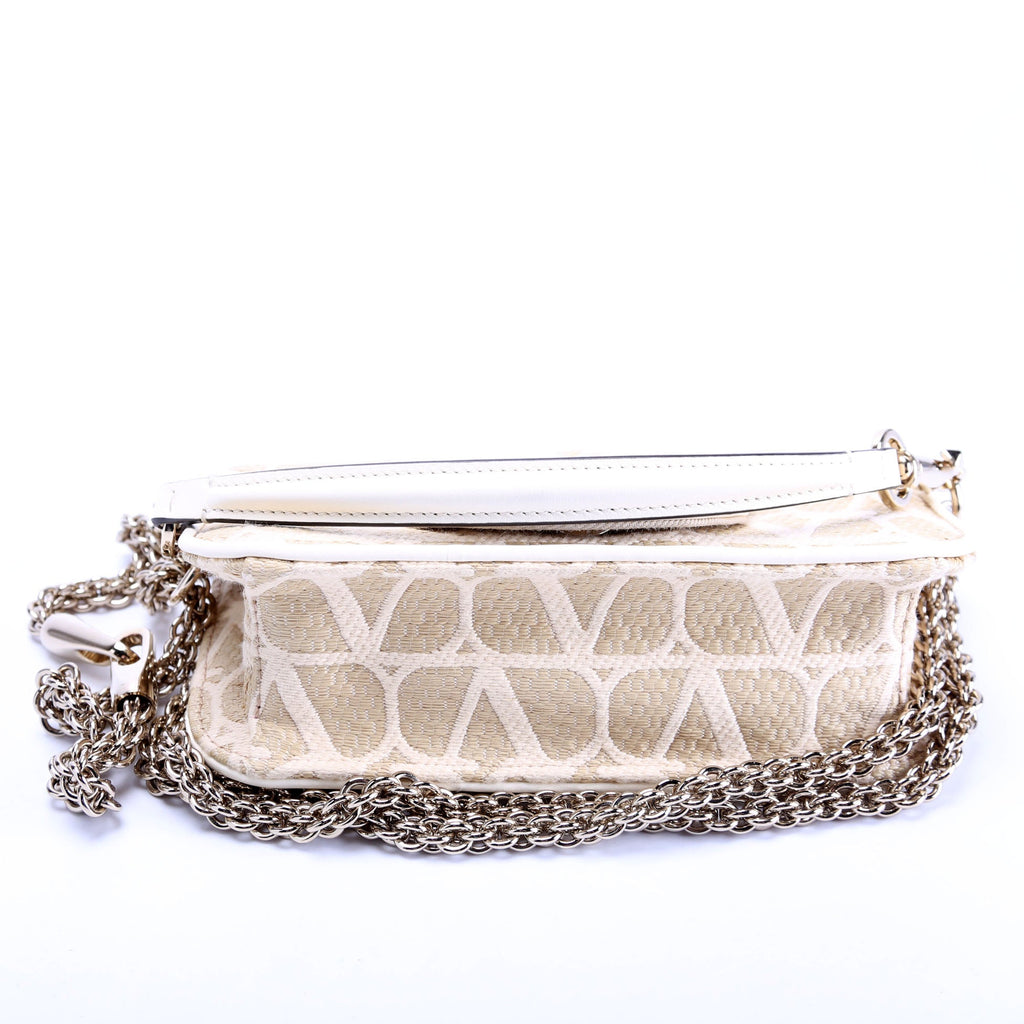 V Logo Small Loco Raffia Shoulder Bag Beige/White