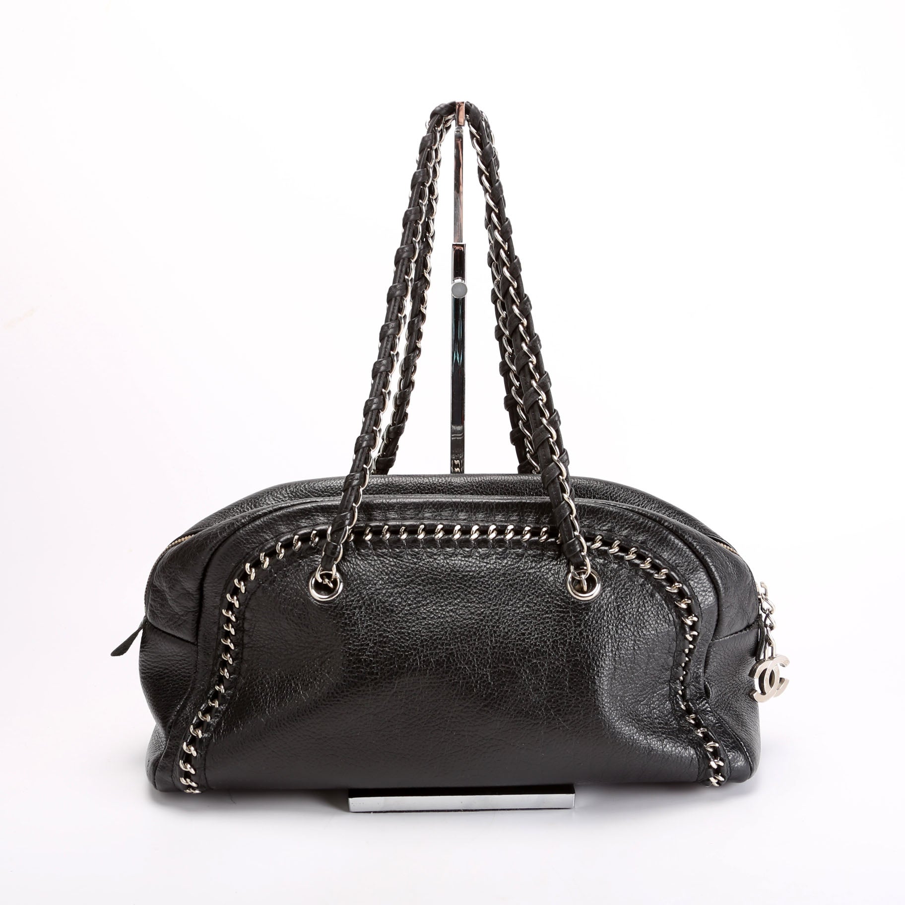 Chain Around Bowler Bag Black