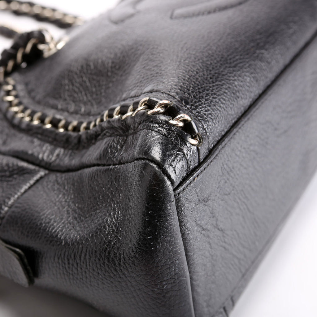 Chain Around Bowler Bag Black