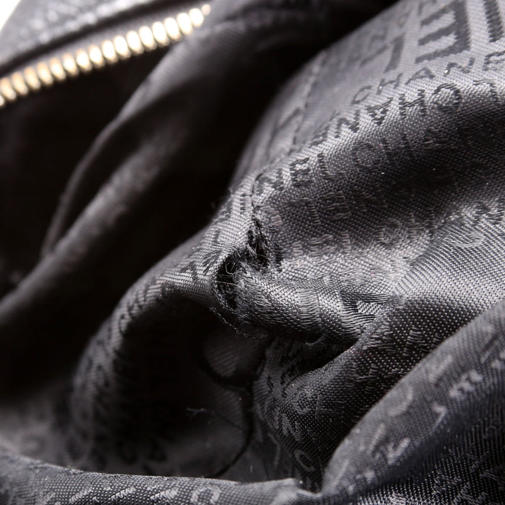 Chain Around Bowler Bag Black