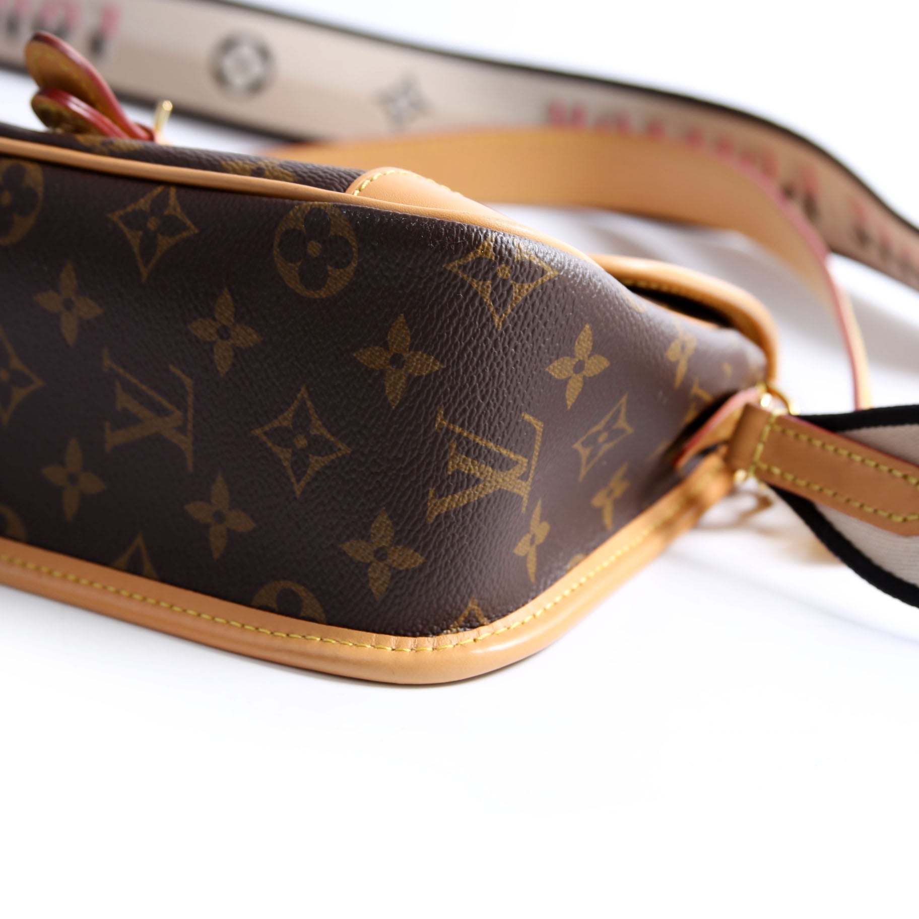 Diane NM Satchel Monogram
