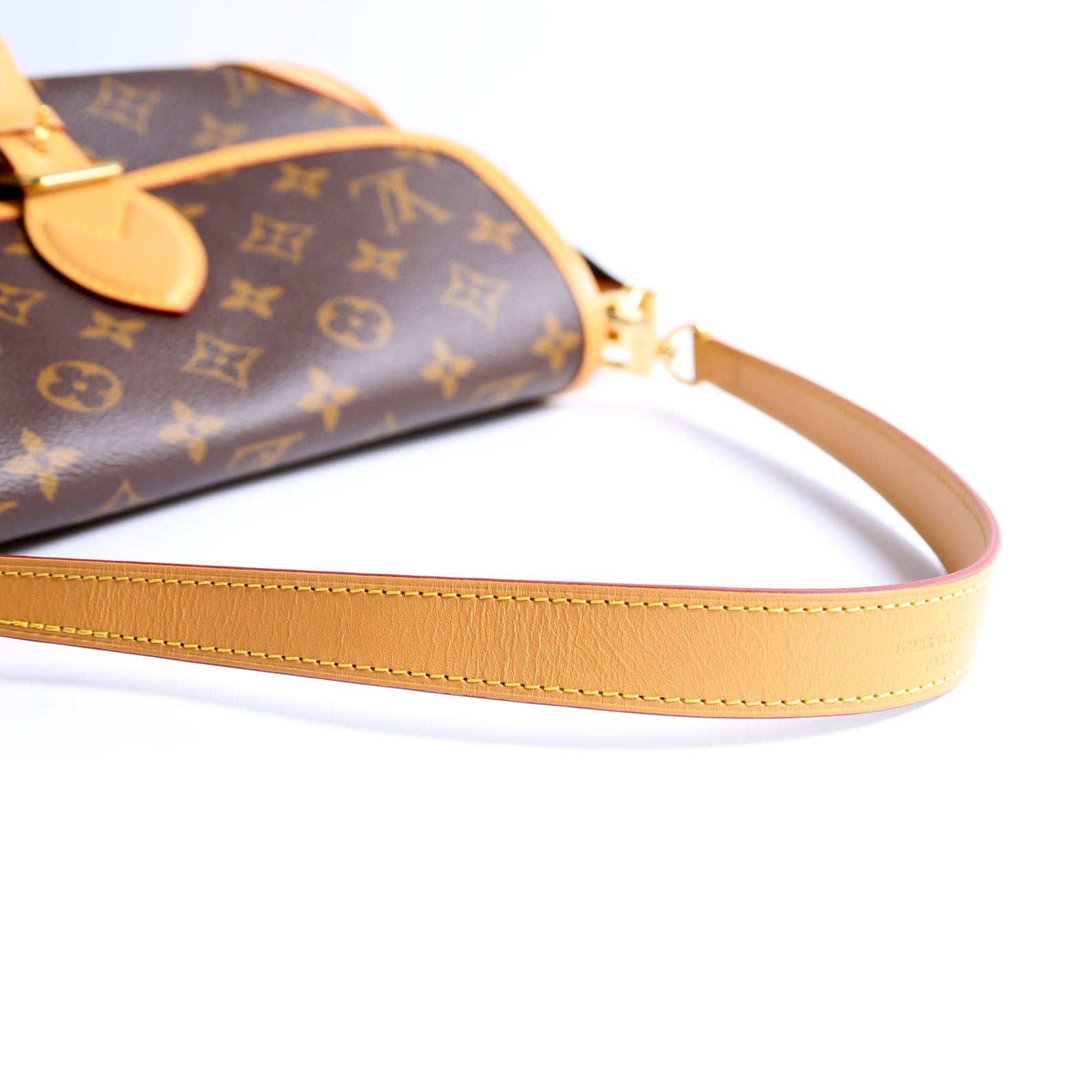 Diane NM Satchel Monogram