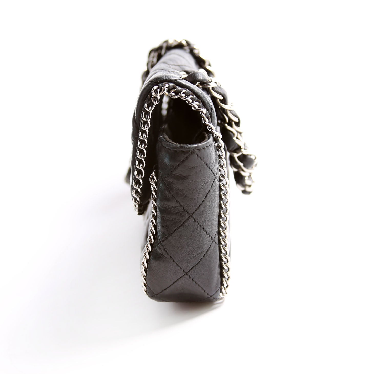 Chain Around East/West Flap Bag Lambskin 11M Black