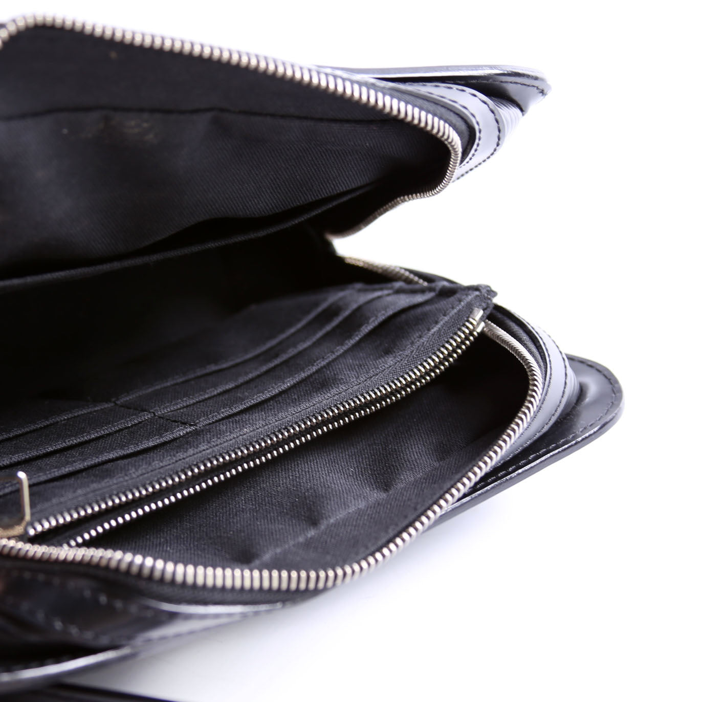 Hoche Zip Wristlet Epi Black