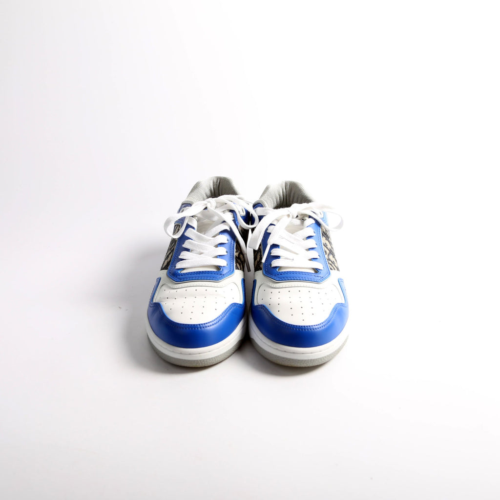 B27 Sneakers Size 42