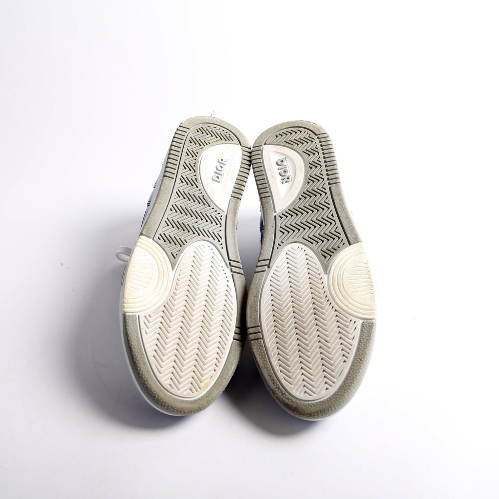 B27 Sneakers Size 42
