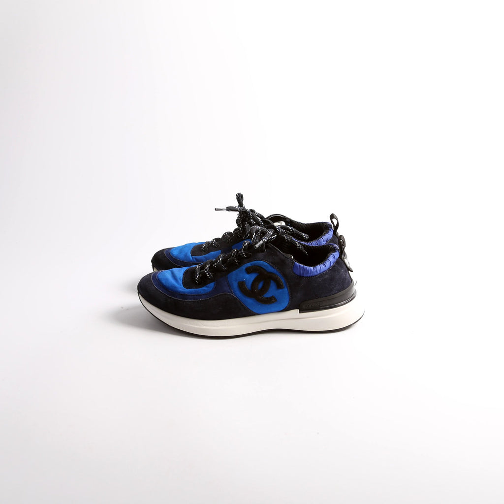 CC Suede Trainers Size 39