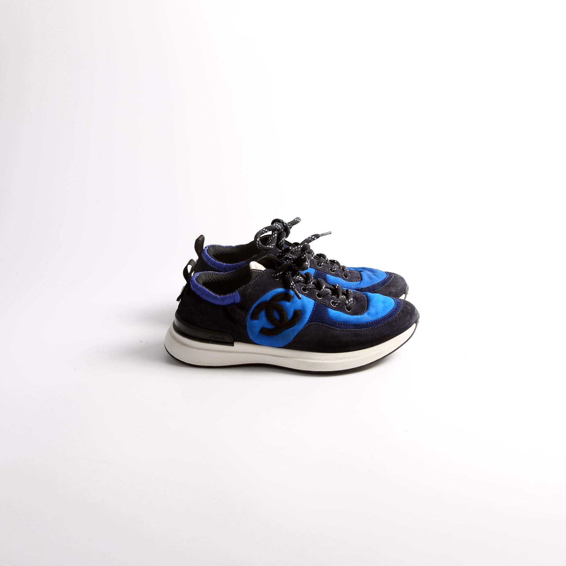 CC Suede Trainers Size 39