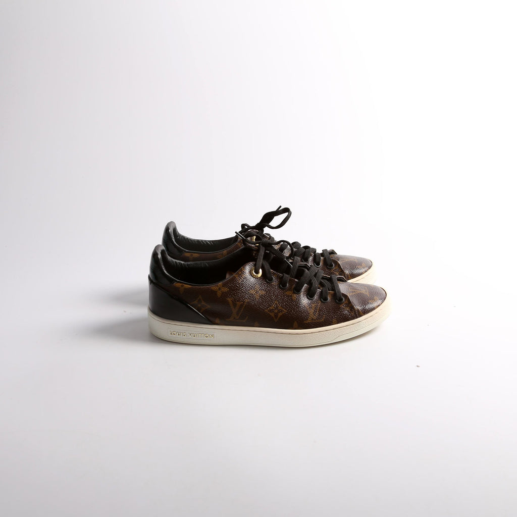 Frontrow Sneakers Size 38.5
