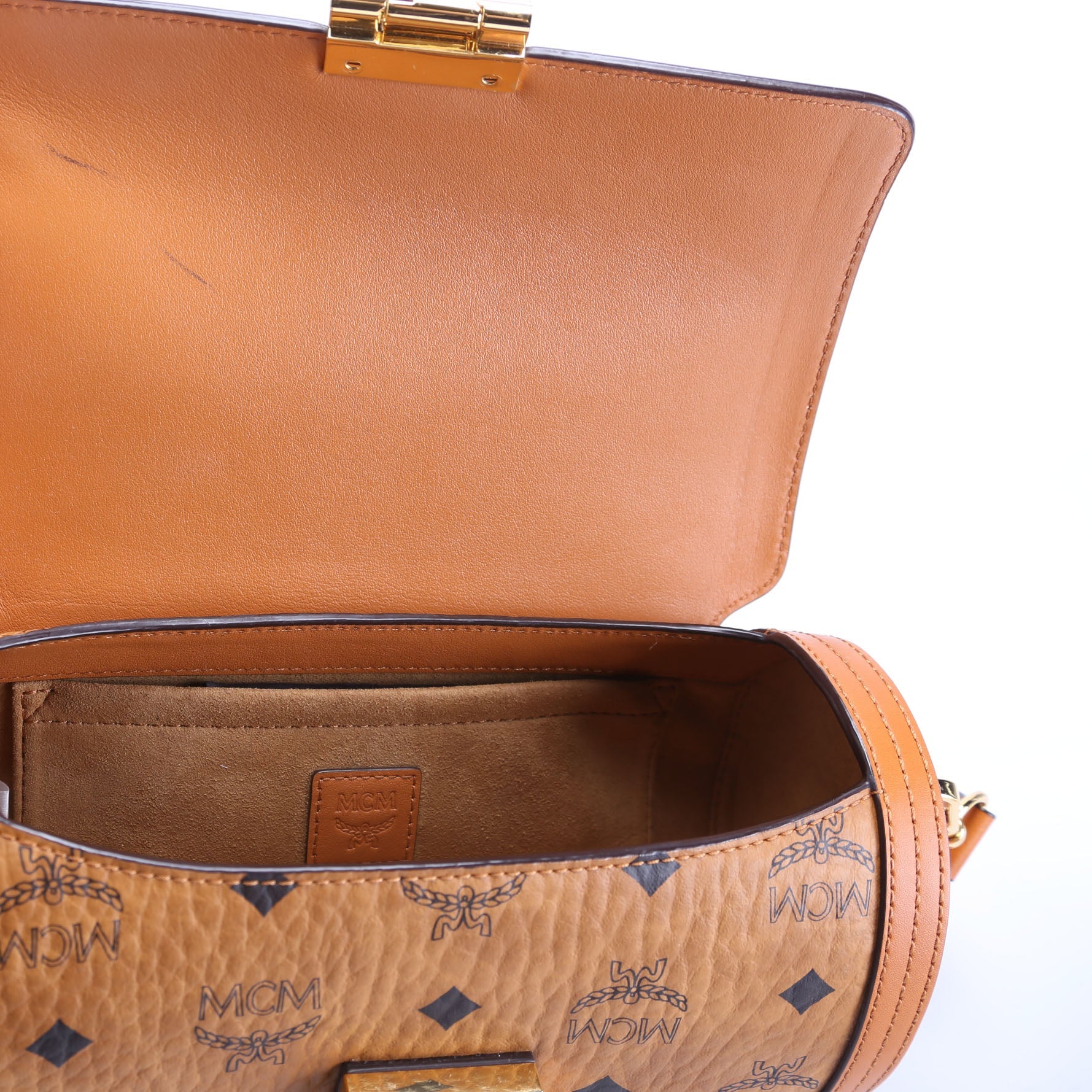 Visetos Tracy Small Crossbody Cognac