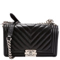 Boy Flap Medium Chevron Caviar 29M Black