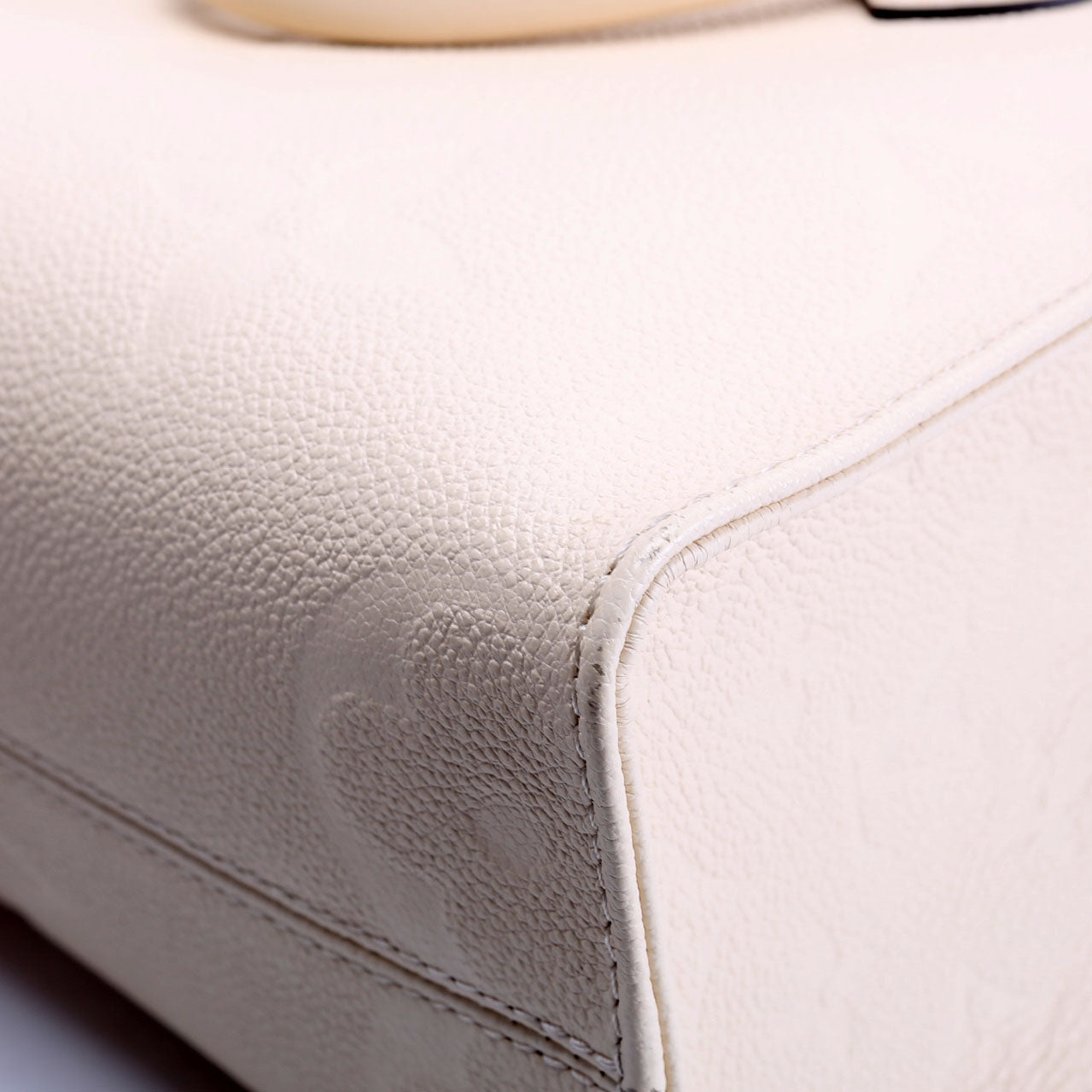 ONTHEGO PM Empreinte Cream