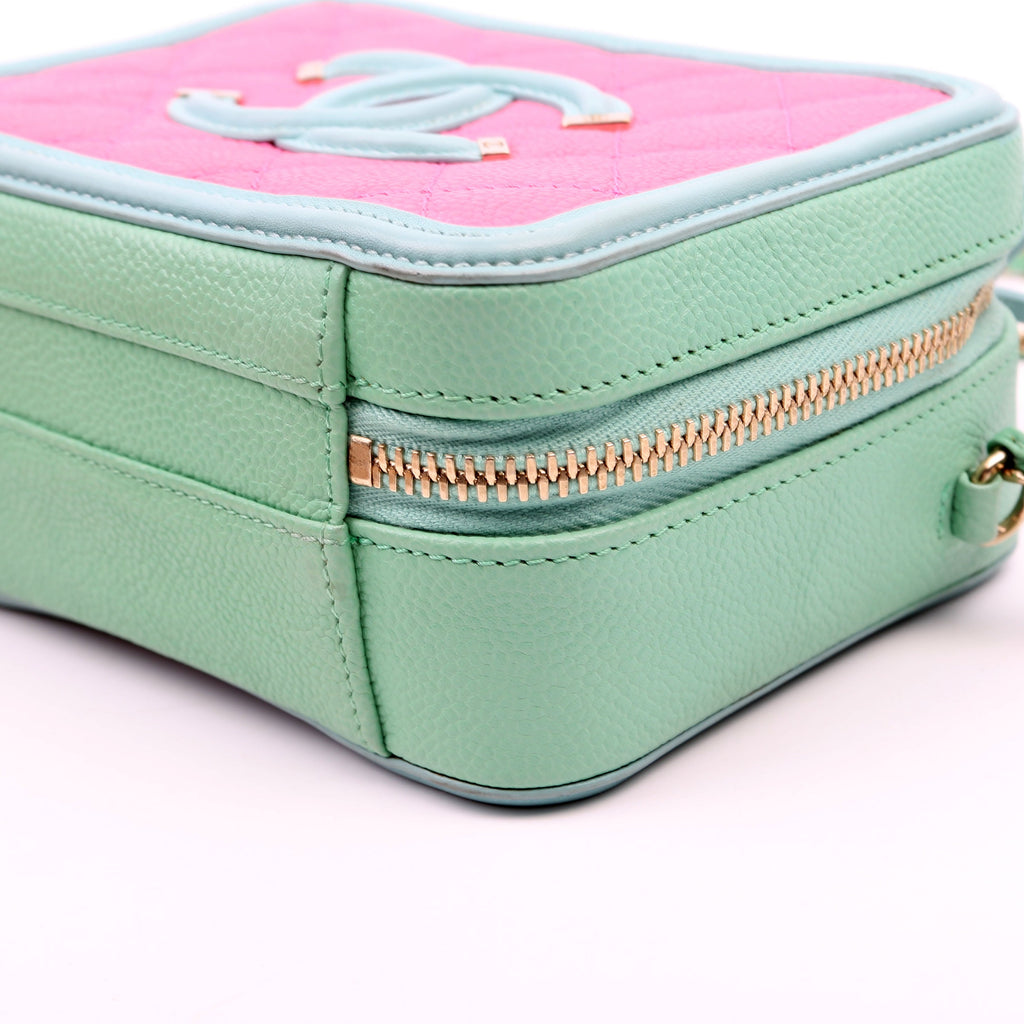 Mini Filigree Vanity Case 26M Green/Pink