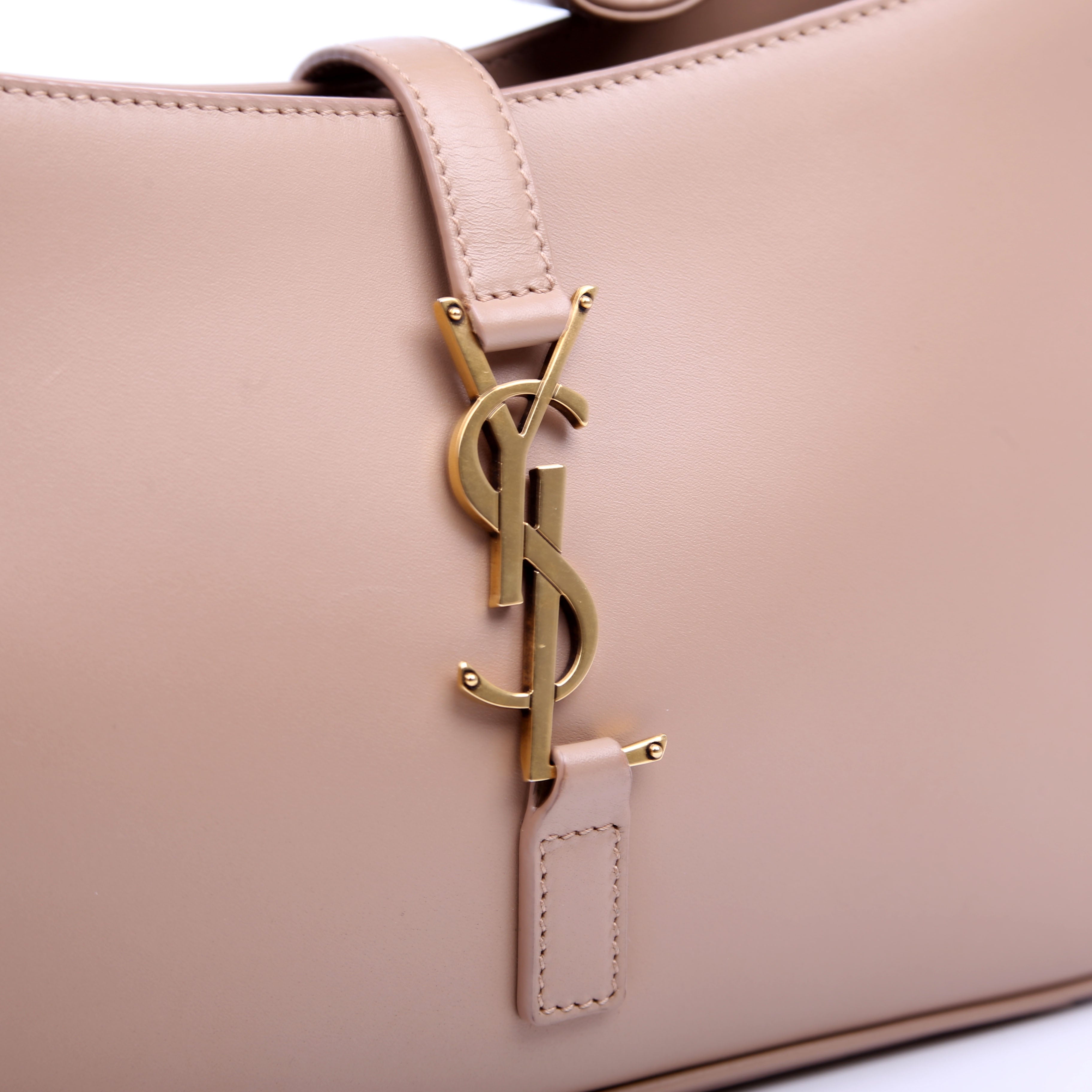 657228 Le 5 A 7 Hobo Leather Tan