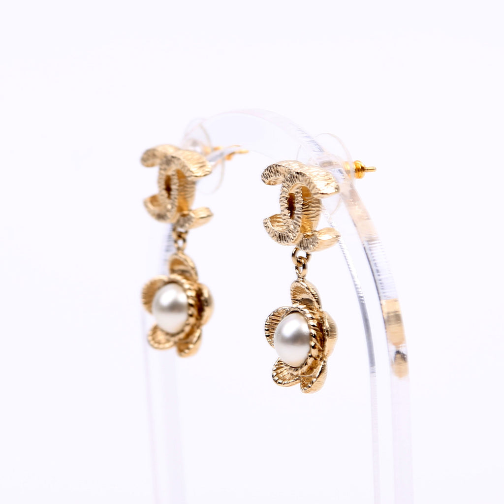 CC Flower Drop Earrings Gold
